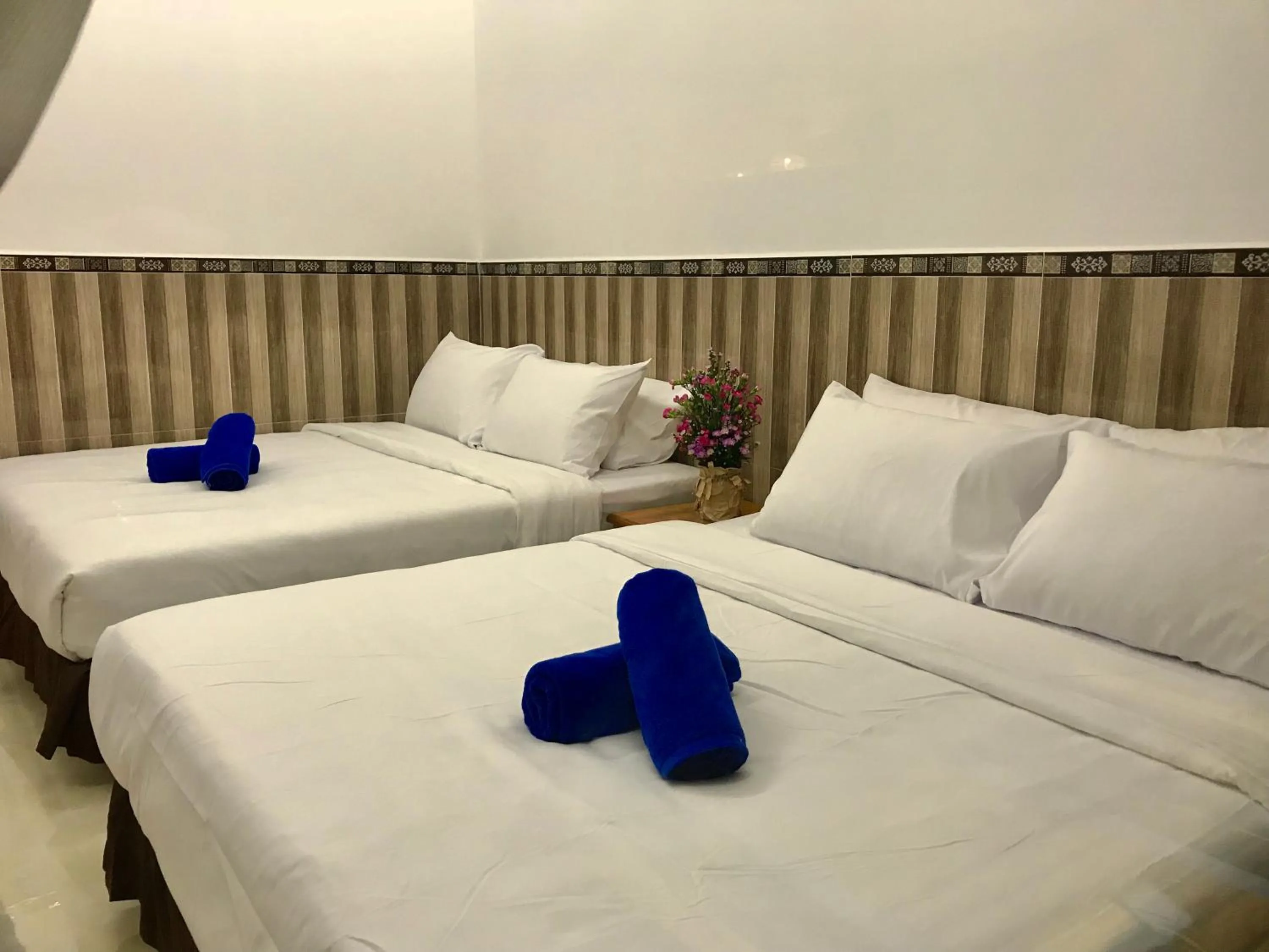 Bed in Canary Bungalow