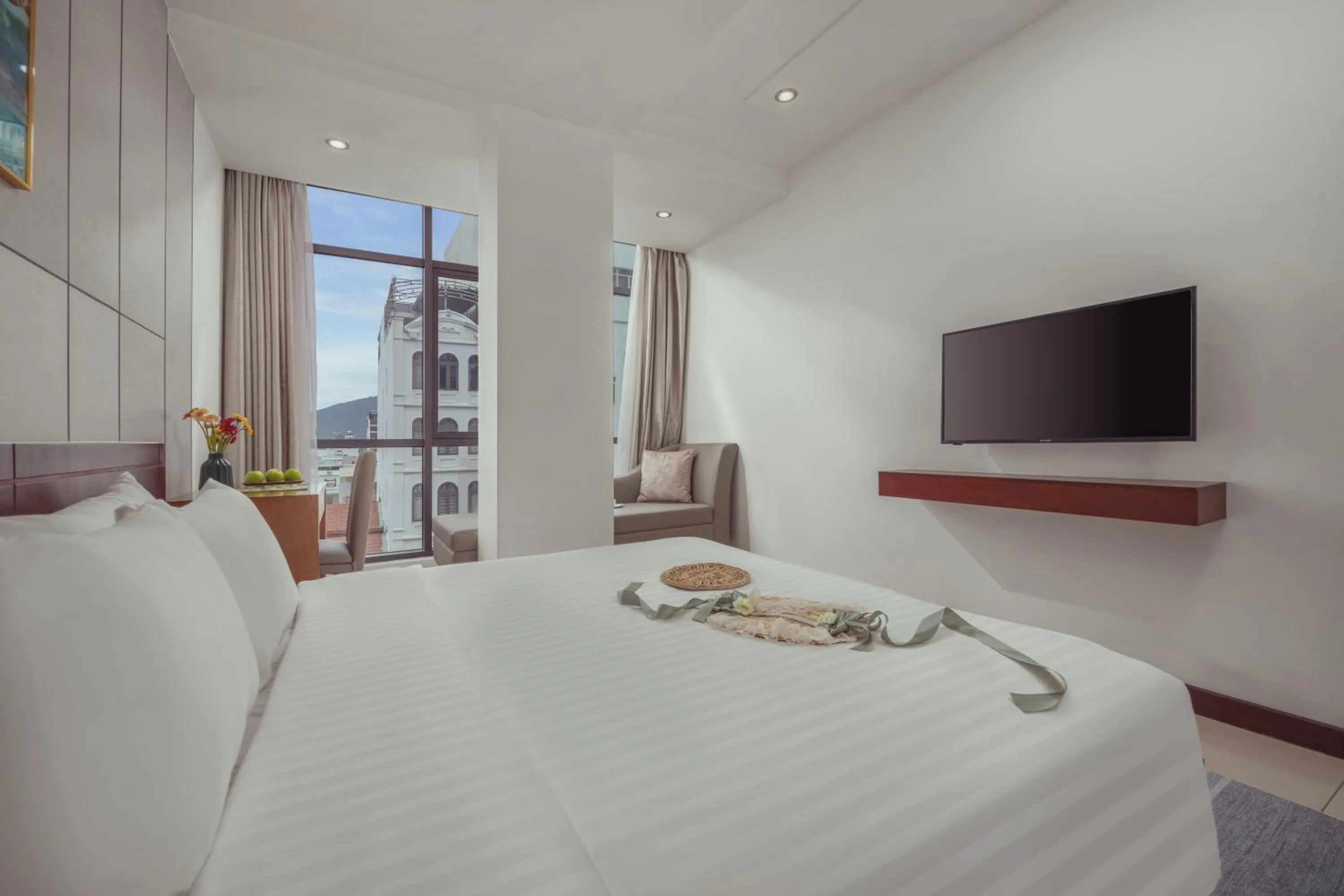 Bed in Star Hotel and Fitness- Free Sauna