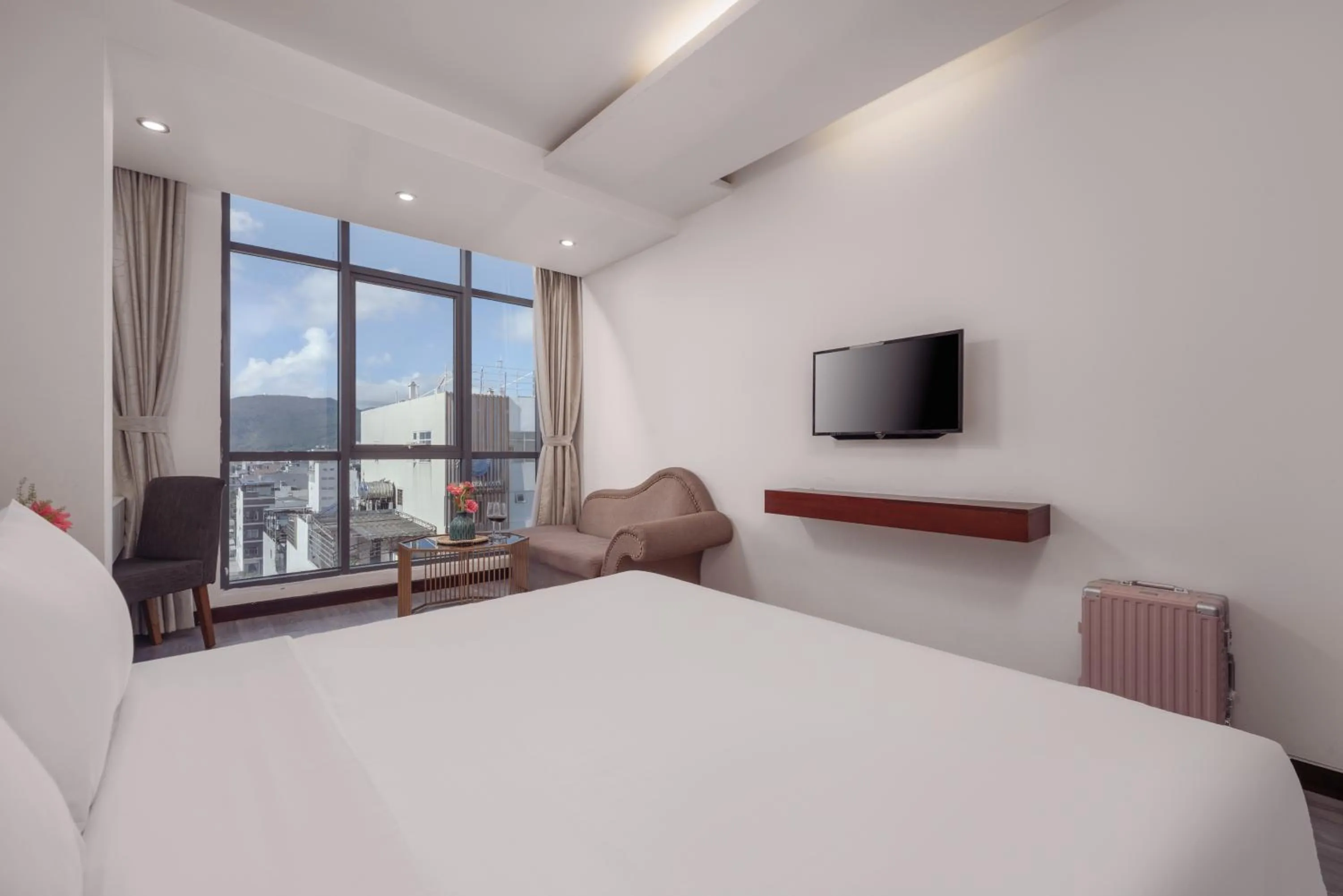 Photo of the whole room, Bed in Star Hotel and Fitness- Free Sauna