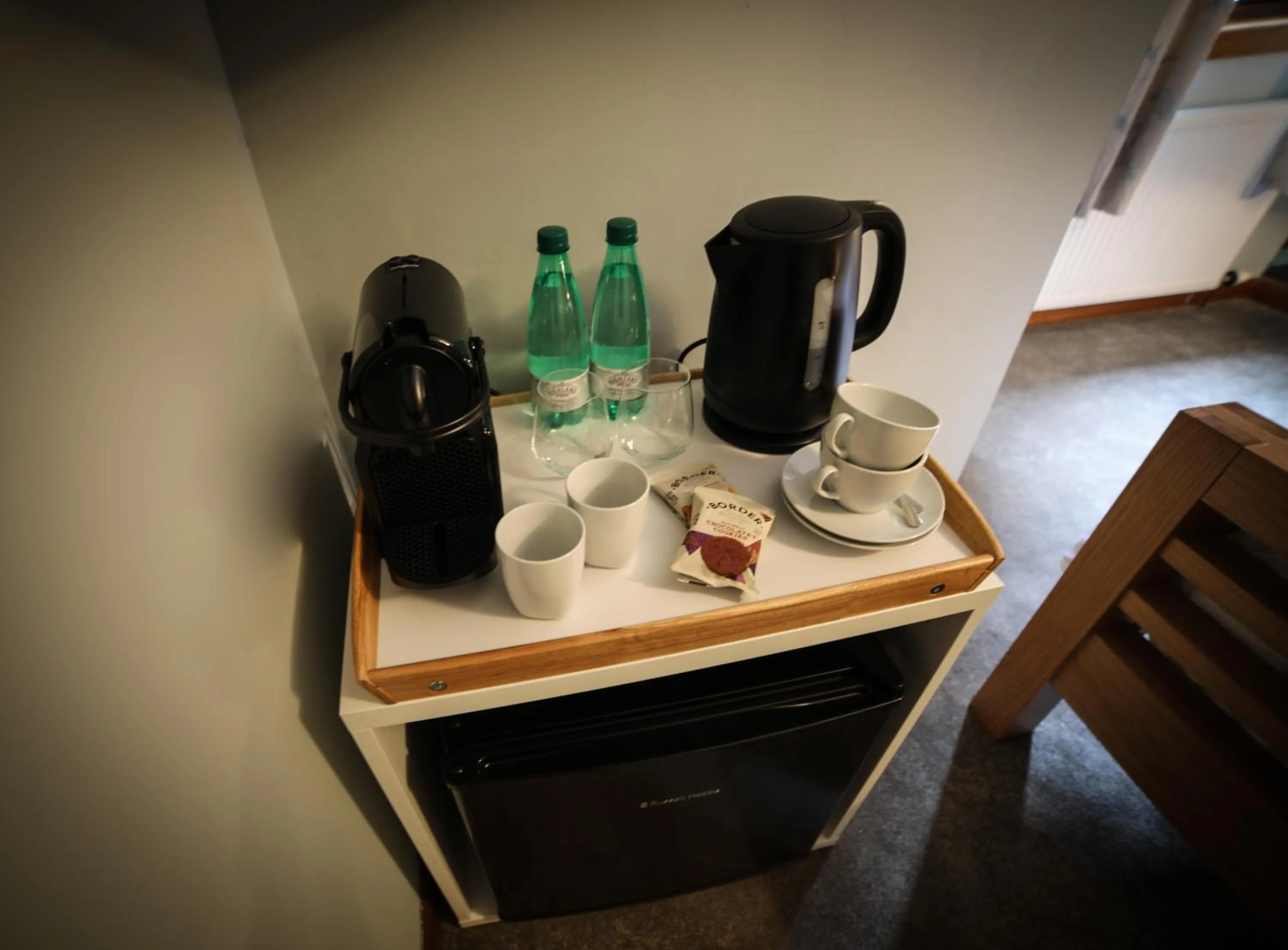 Coffee/tea facilities in Bay and Bridge