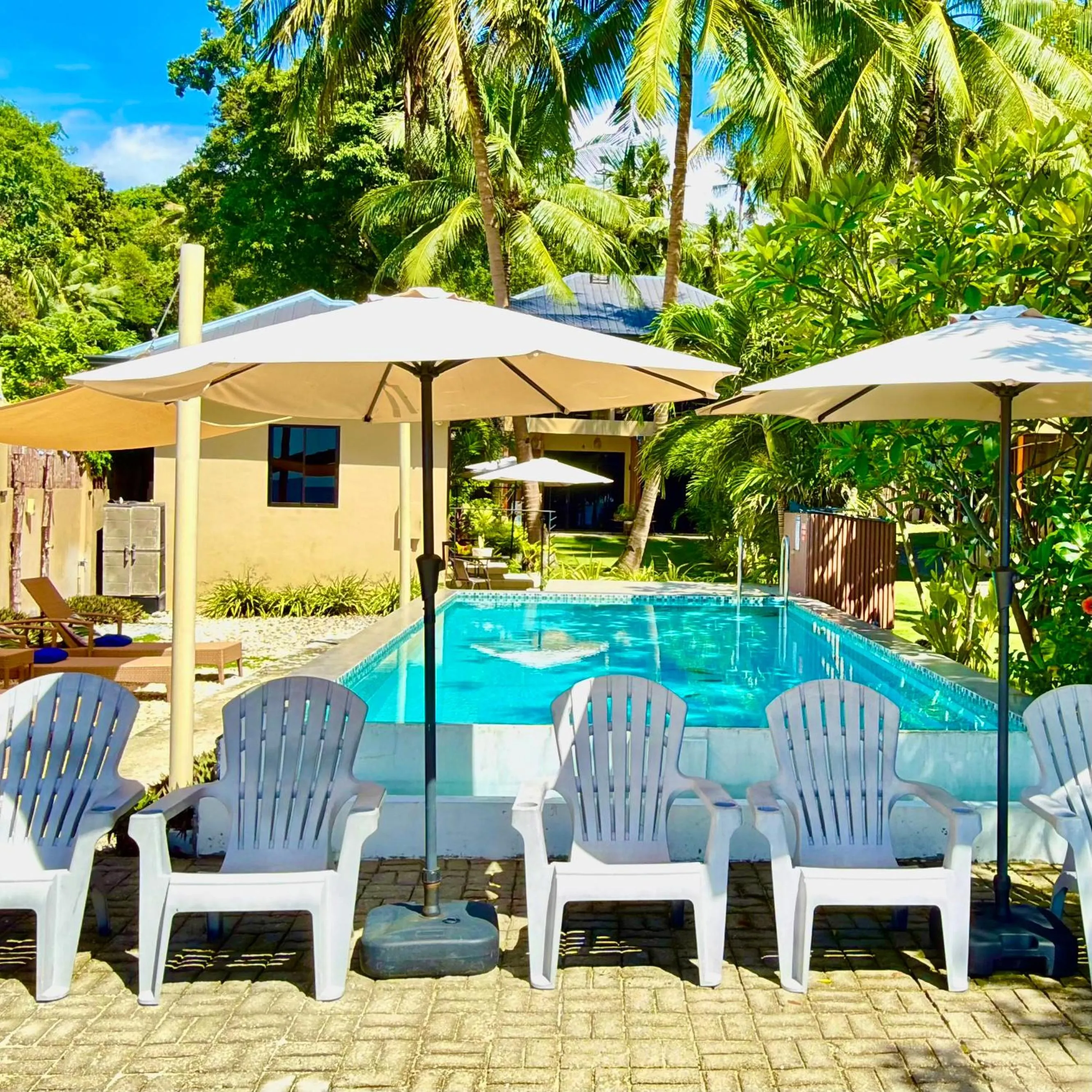 Southseas Beach Resort and Dive Center