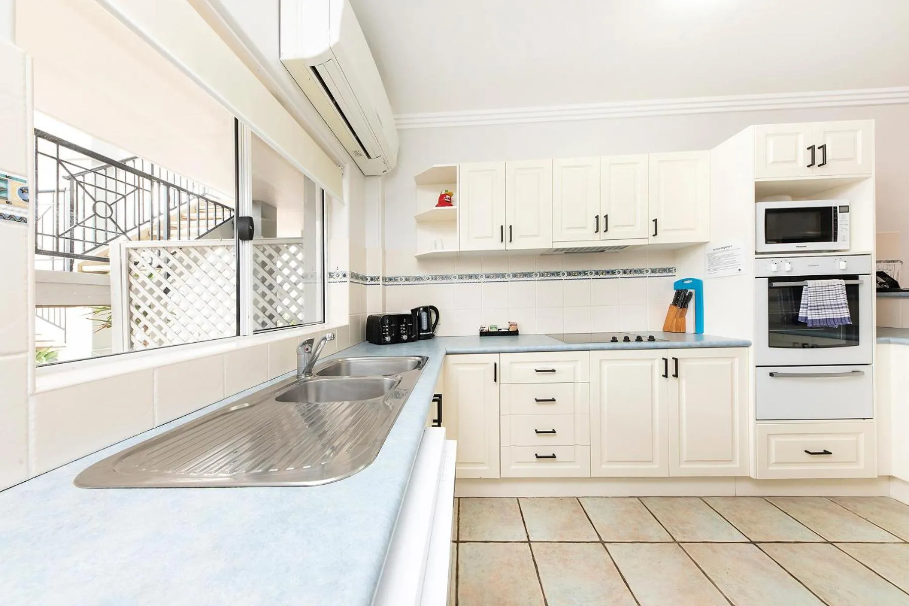 Meridian Beachside Apartments