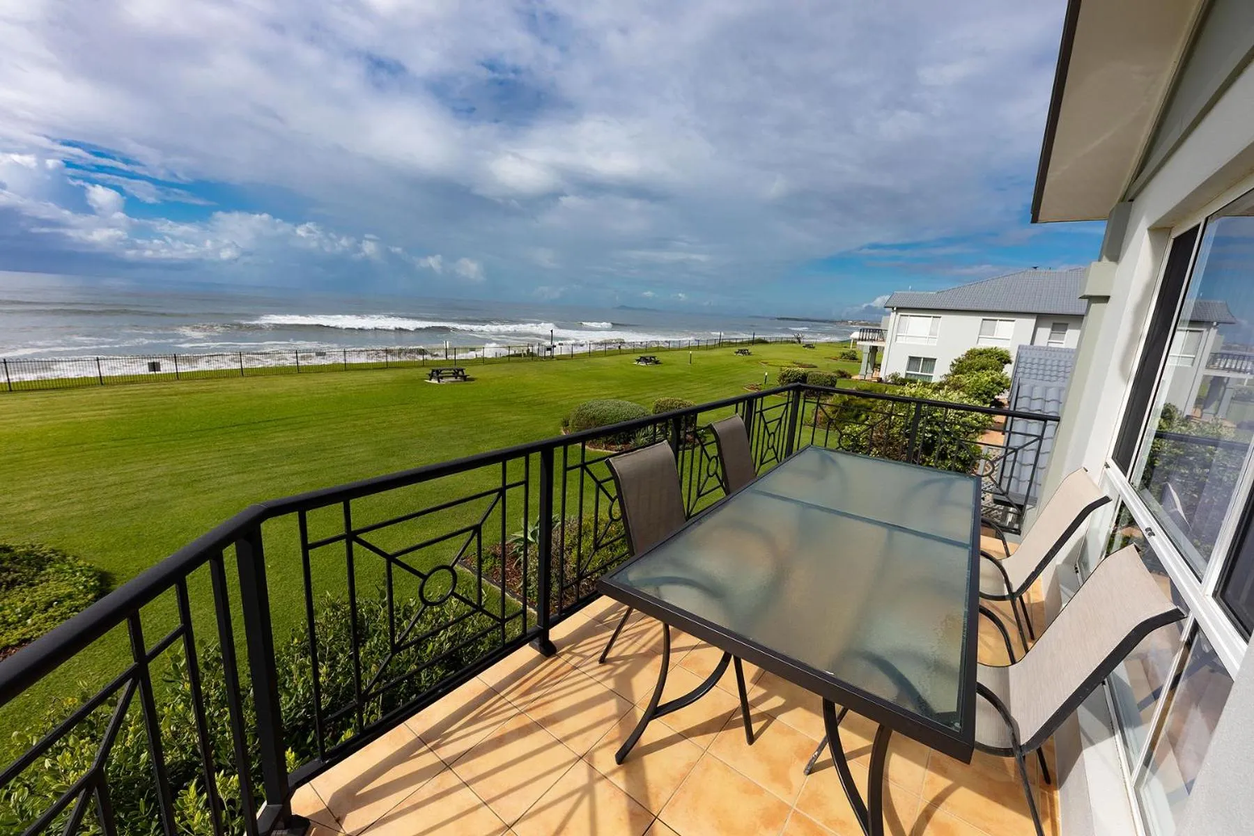 Meridian Beachside Apartments