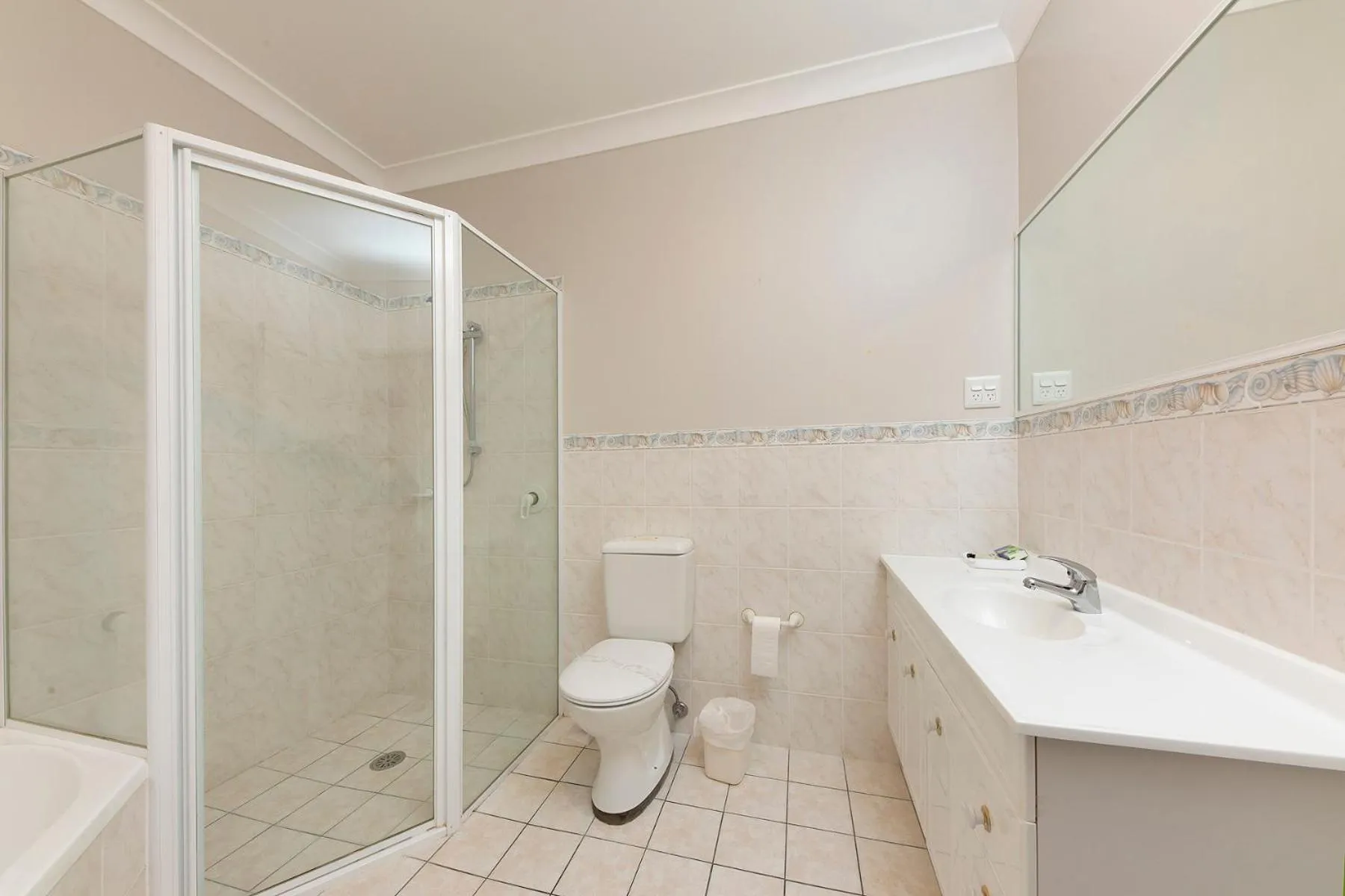 Meridian Beachside Apartments