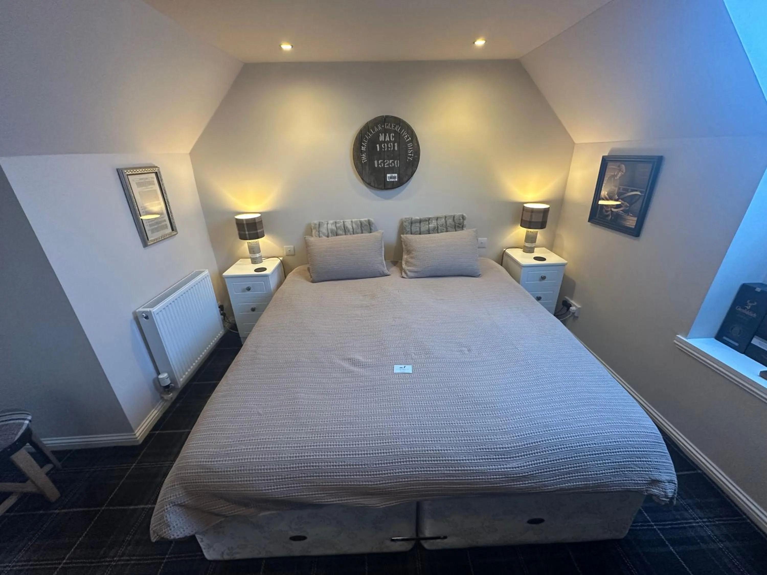 Bedroom, Bed in The Gables Whisky B&B