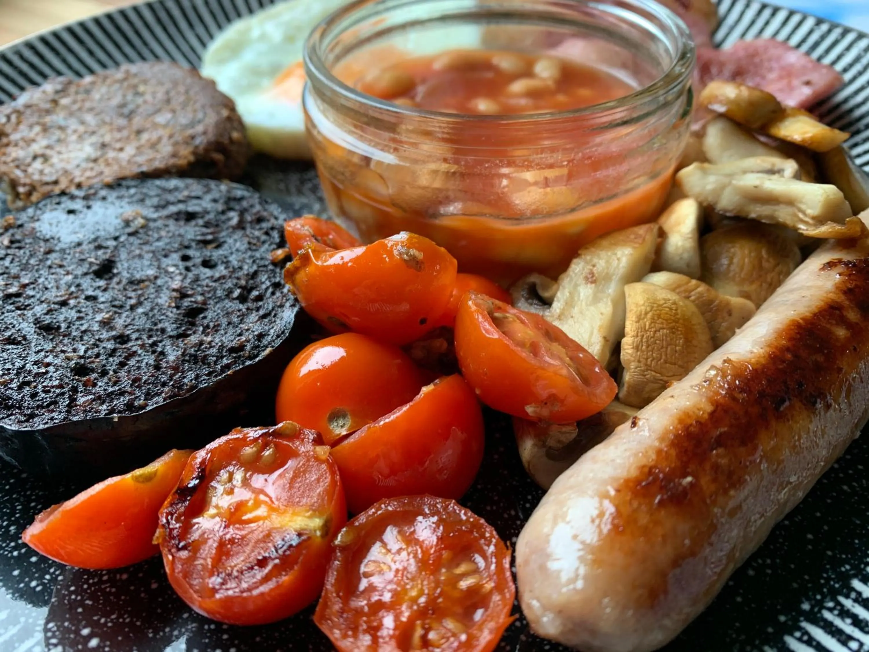 Breakfast in The Gables Whisky B&B