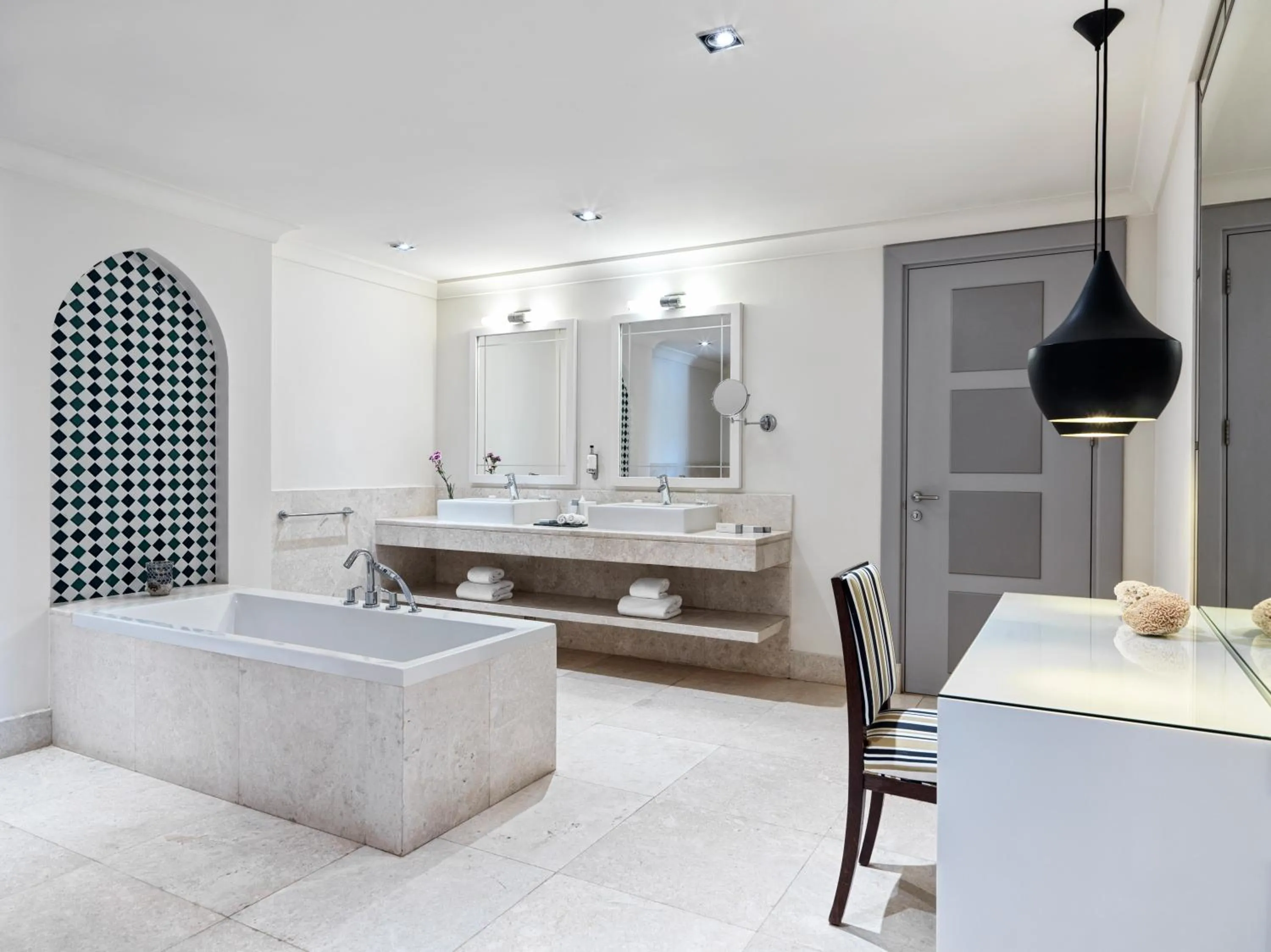 Bathroom in Juweira Boutique Hotel Adult only