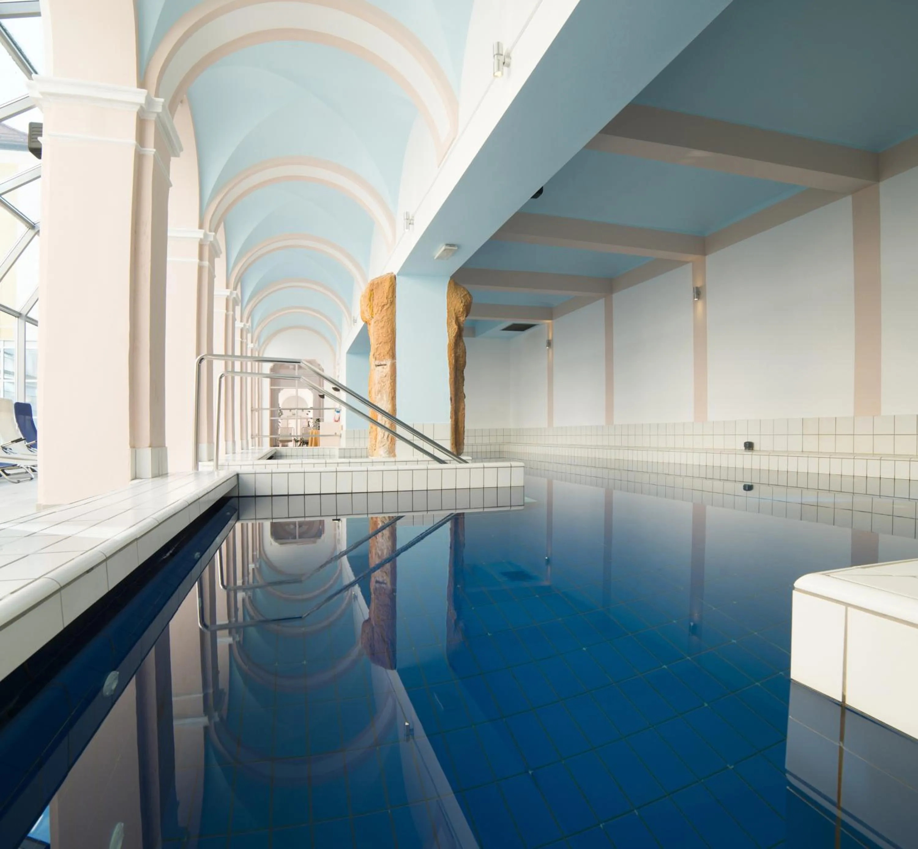 Swimming pool in Grand Hotel Rogaska