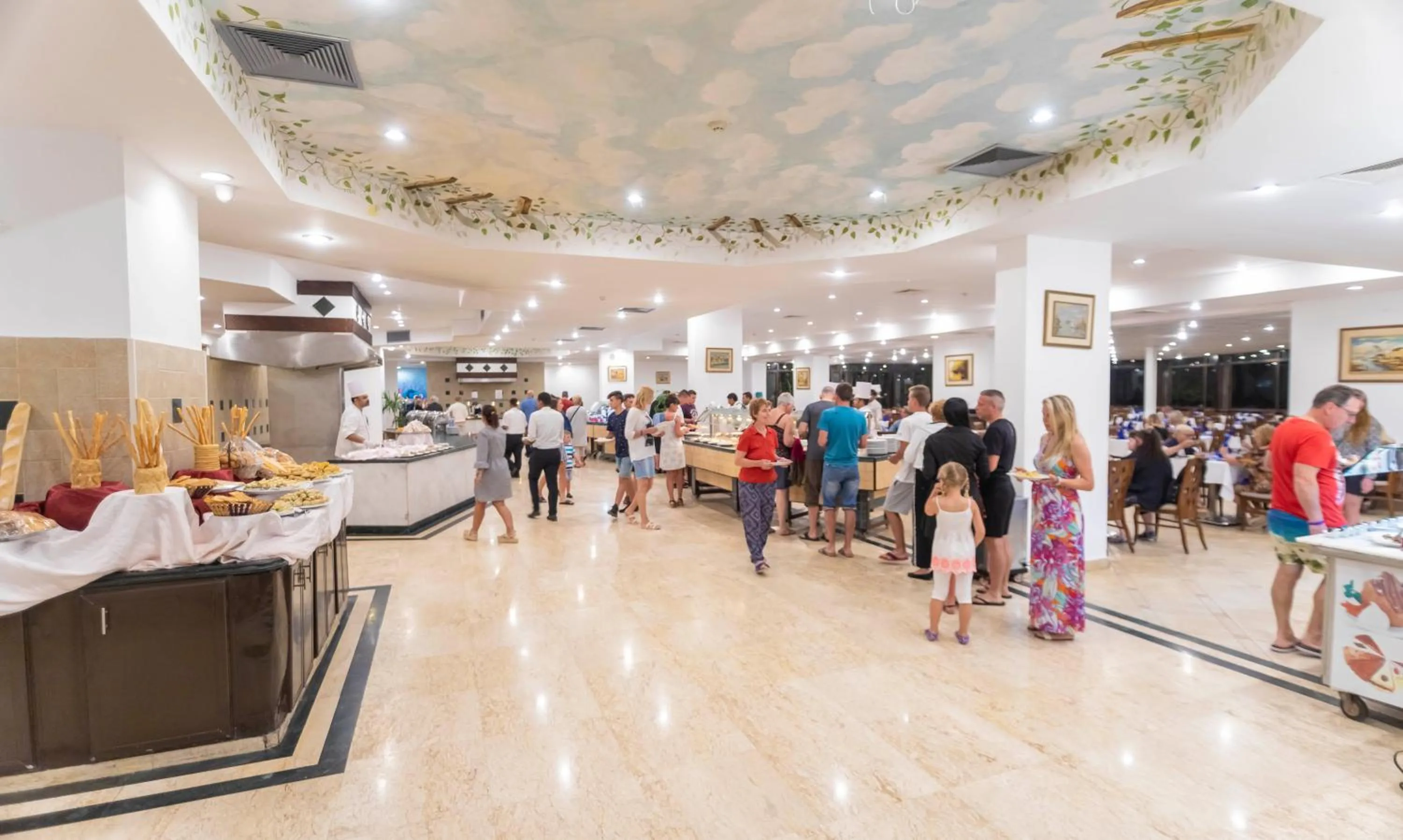 Restaurant/places to eat in Blend Elphistone Resort Marsa Alam