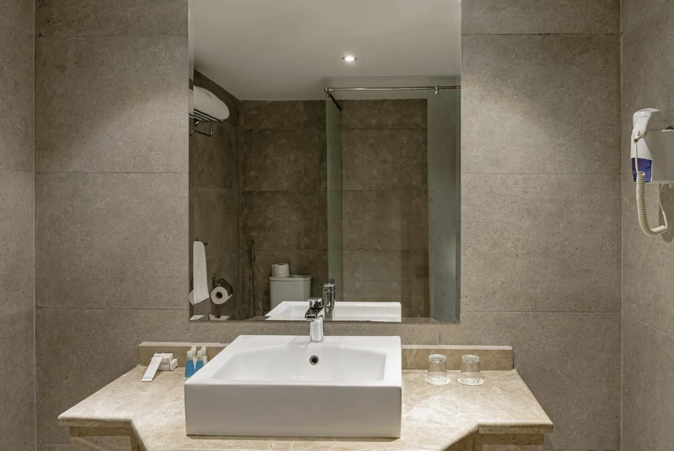 Bathroom in Blend Elphistone Resort Marsa Alam