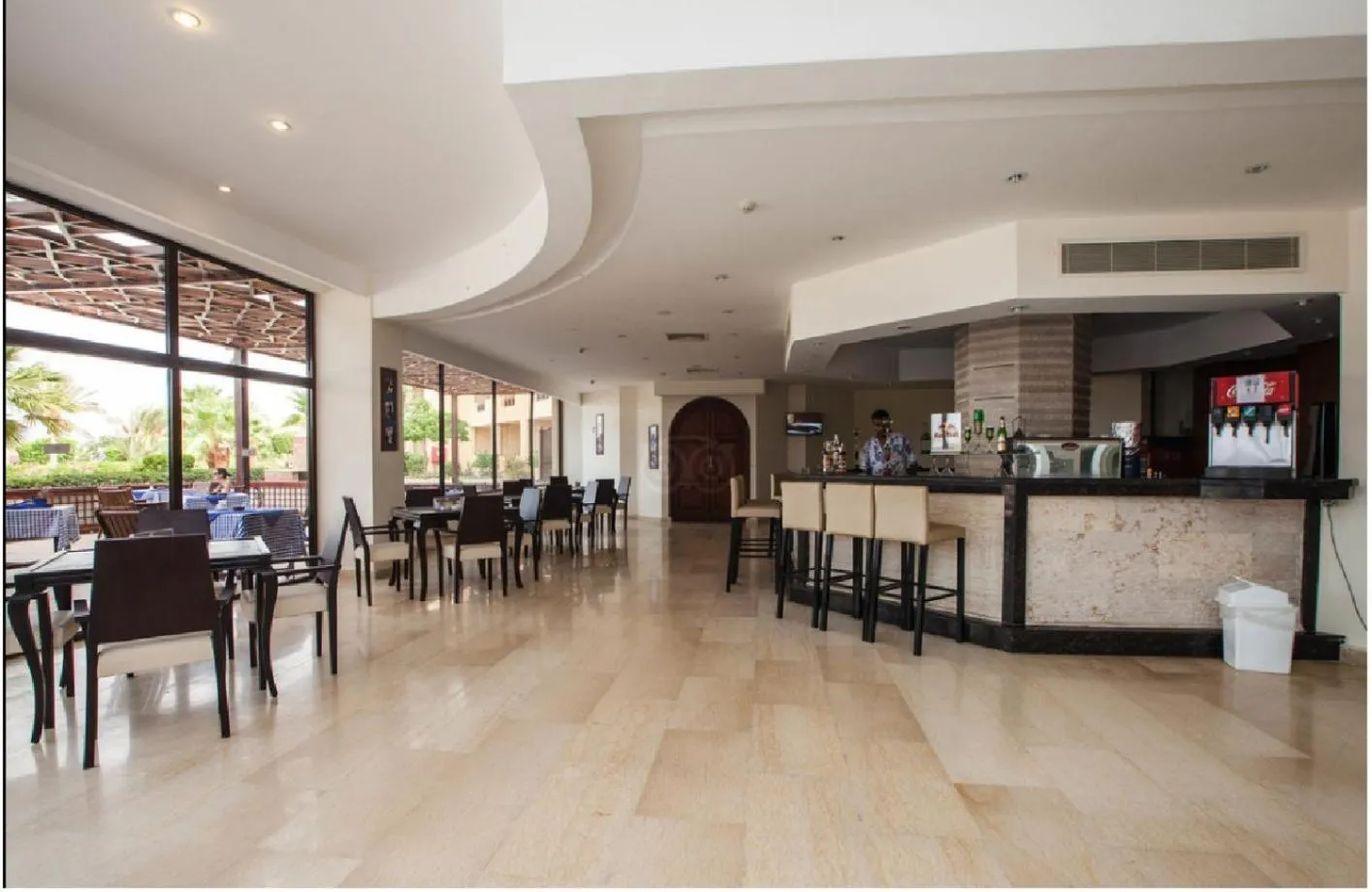 Coffee/tea facilities in Blend Elphistone Resort Marsa Alam