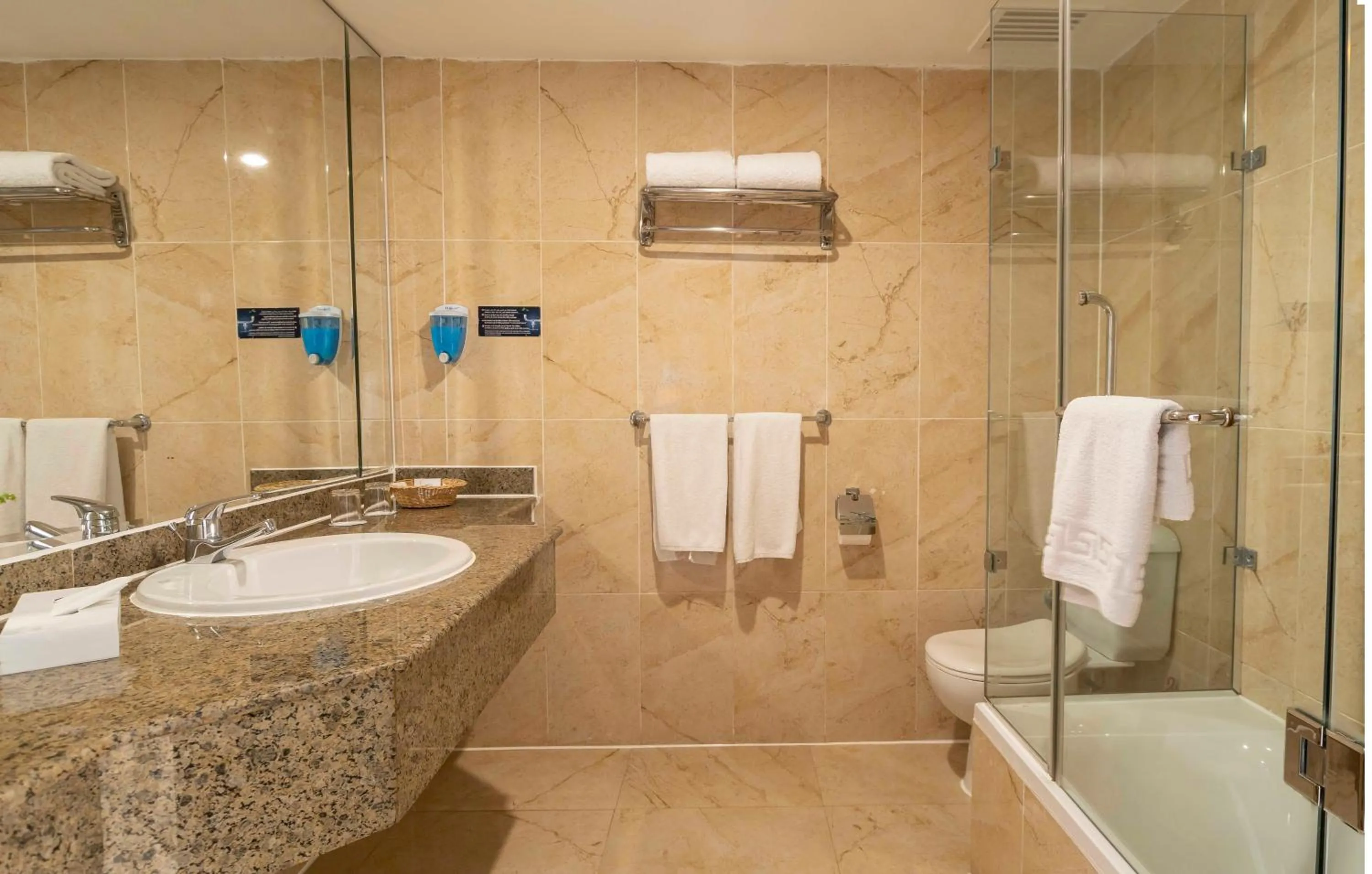 Bathroom in Blend Elphistone Resort Marsa Alam