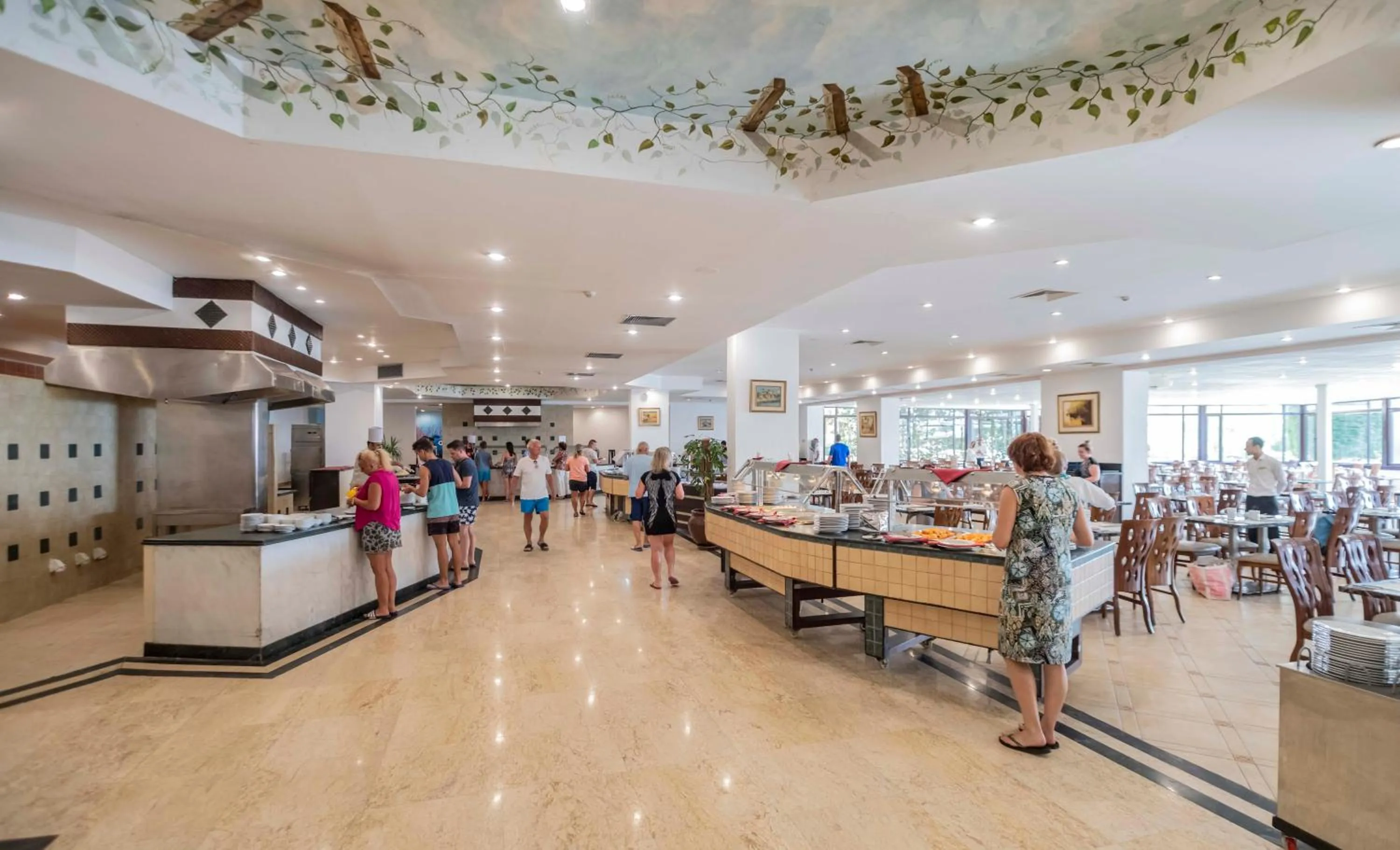 Restaurant/places to eat in Blend Elphistone Resort Marsa Alam