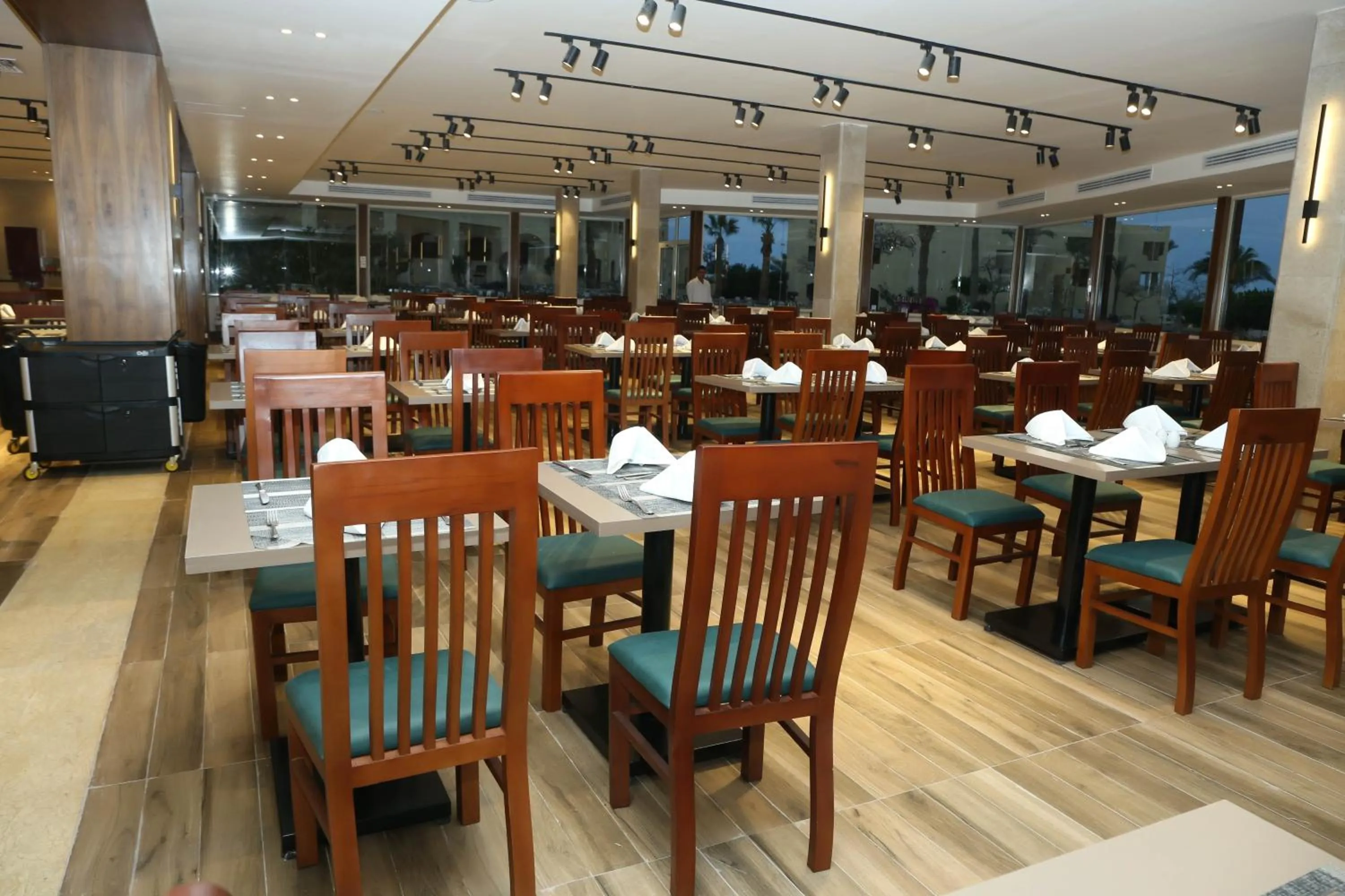 Restaurant/places to eat in Blend Elphistone Resort Marsa Alam