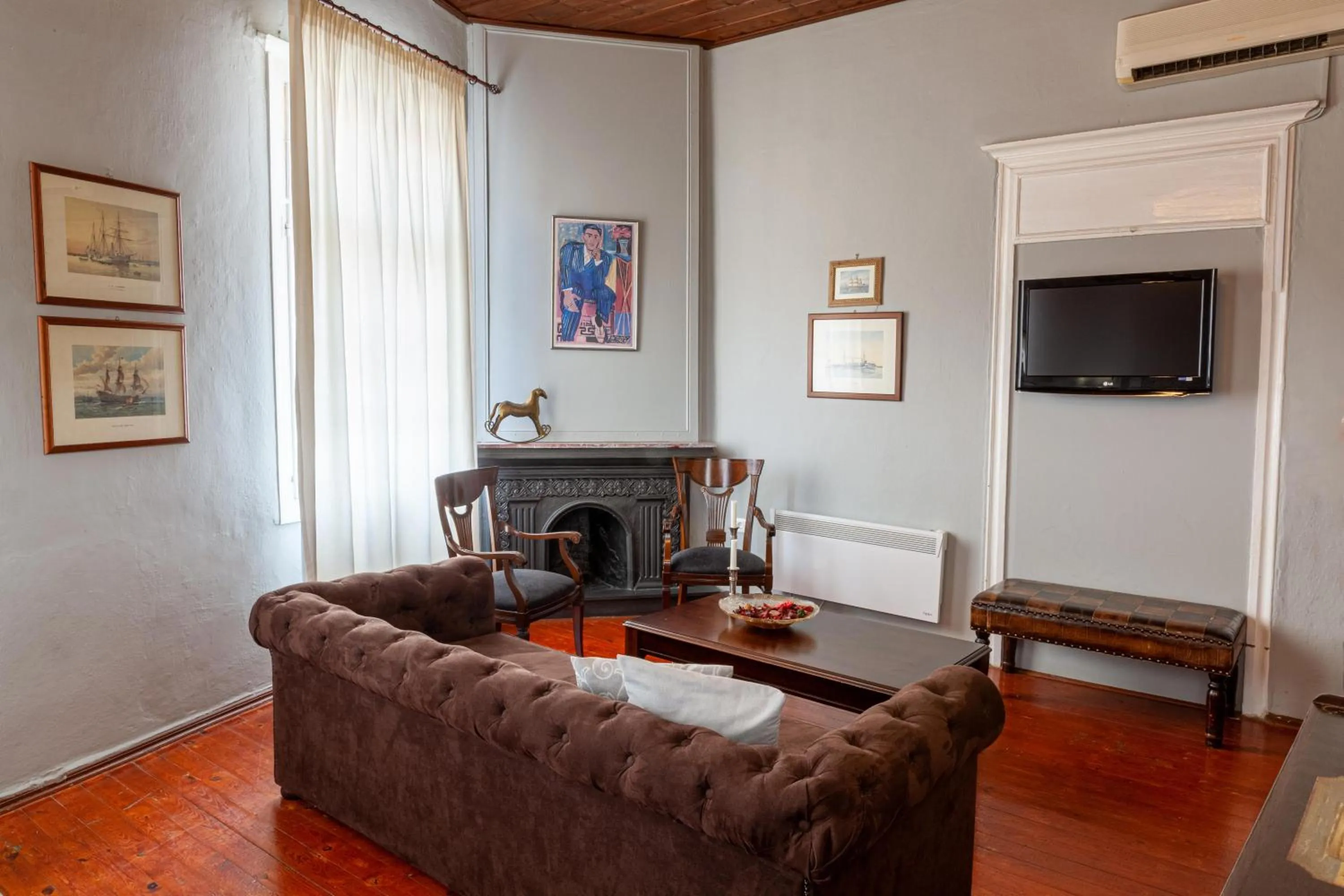 Photo of the whole room in Althaia Pension