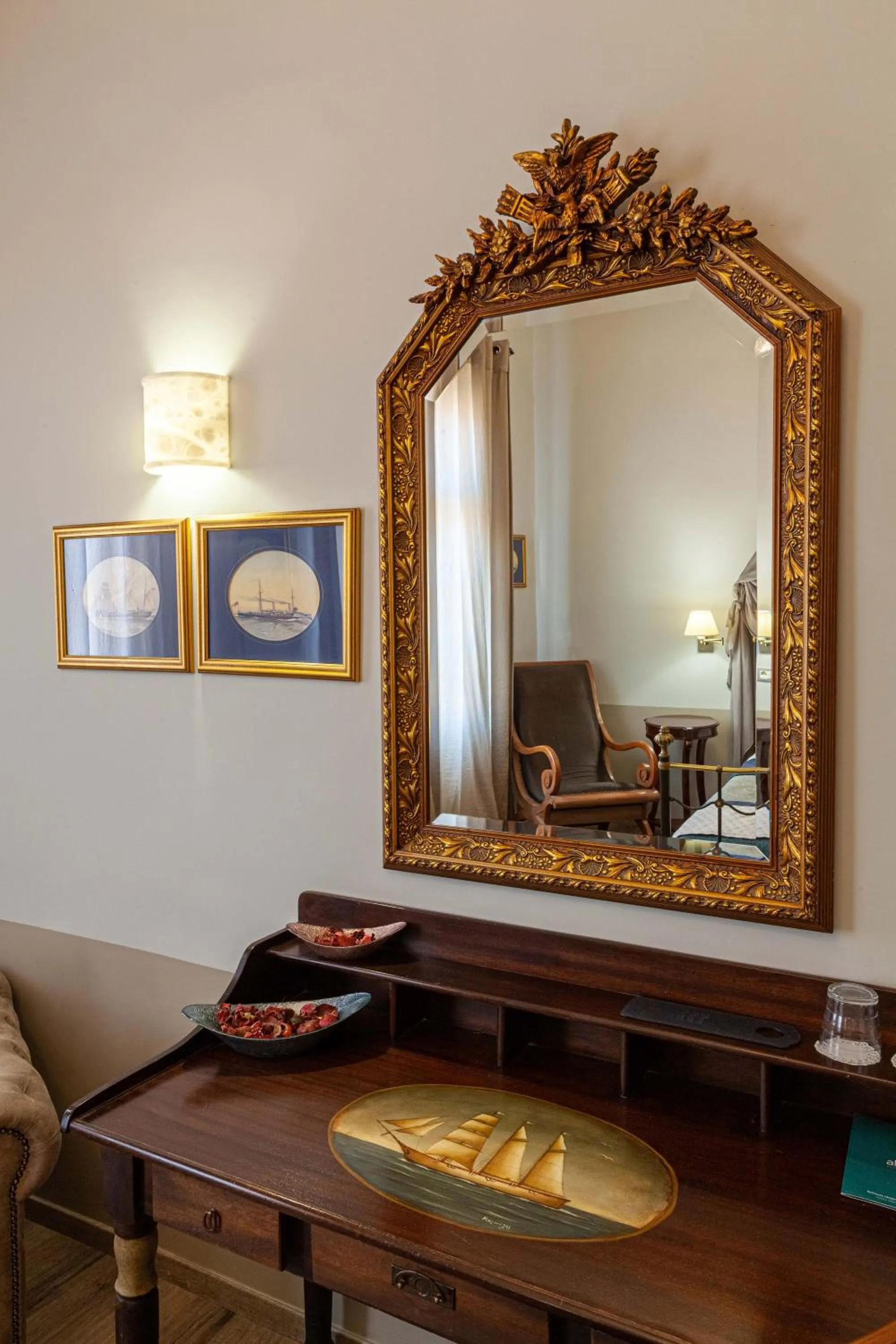 Photo of the whole room in Althaia Pension