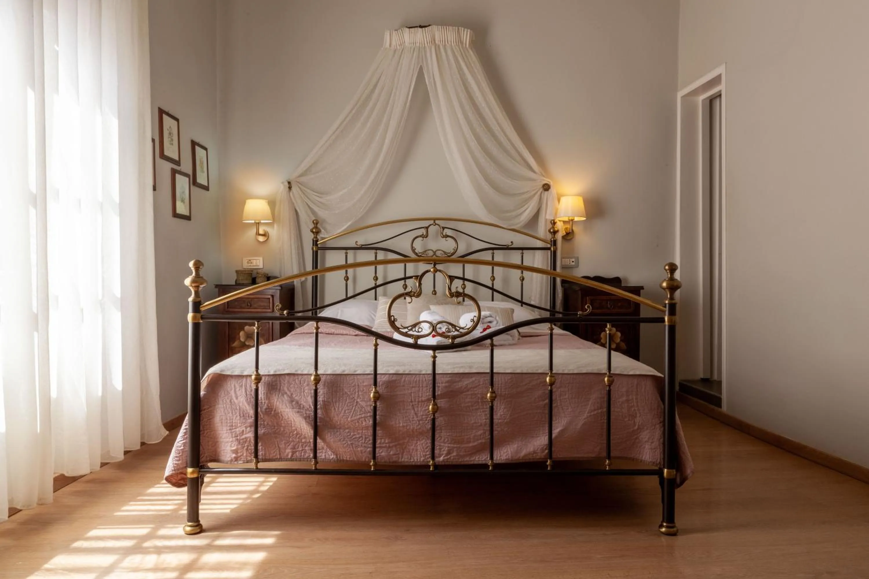 Photo of the whole room, Bed in Althaia Pension