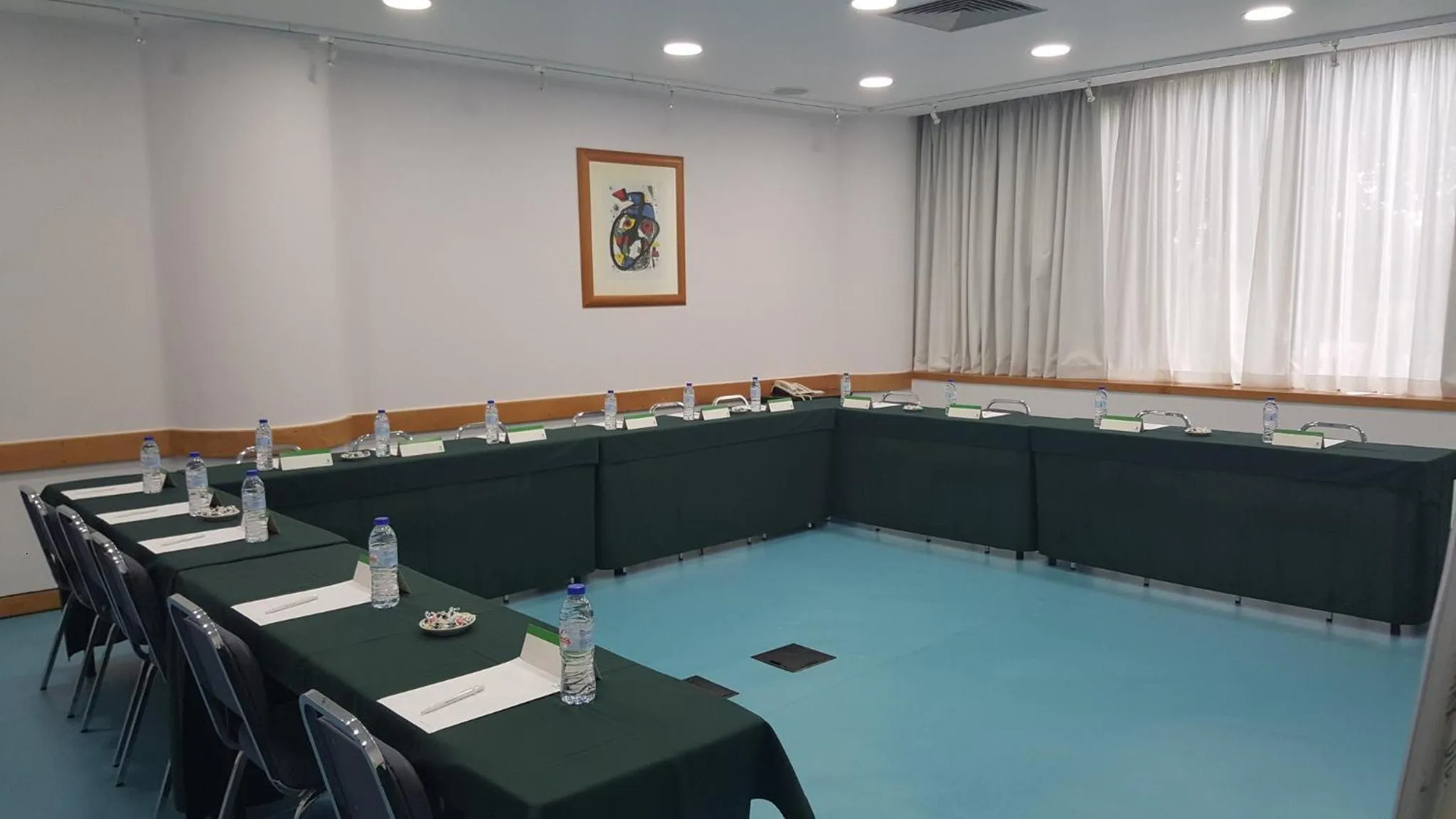Meeting/conference room in Holiday Inn Lisbon-Continental by IHG
