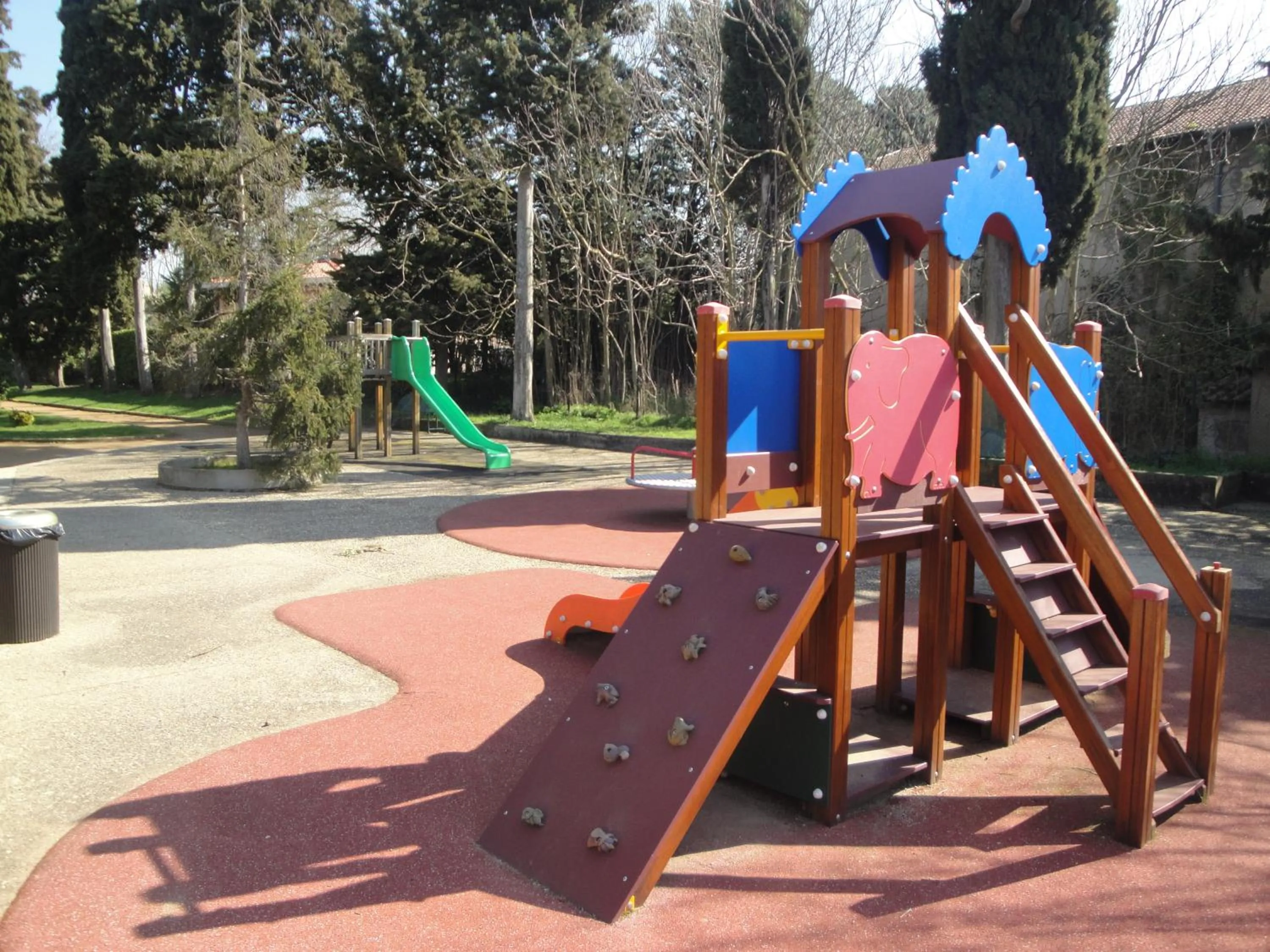 Children play ground in Hôtel Restaurant du Lauragais LOGIS DE FRANCE
