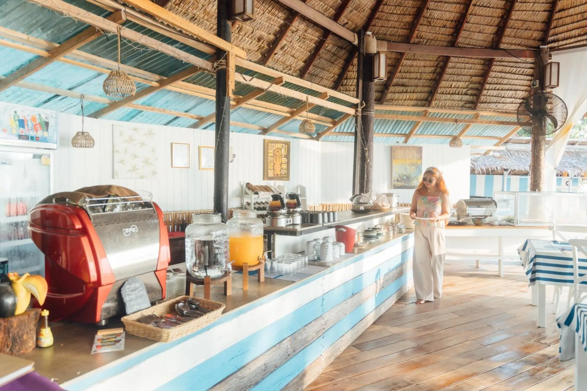 Restaurant/places to eat in Mayalay Resort-Green Hotel