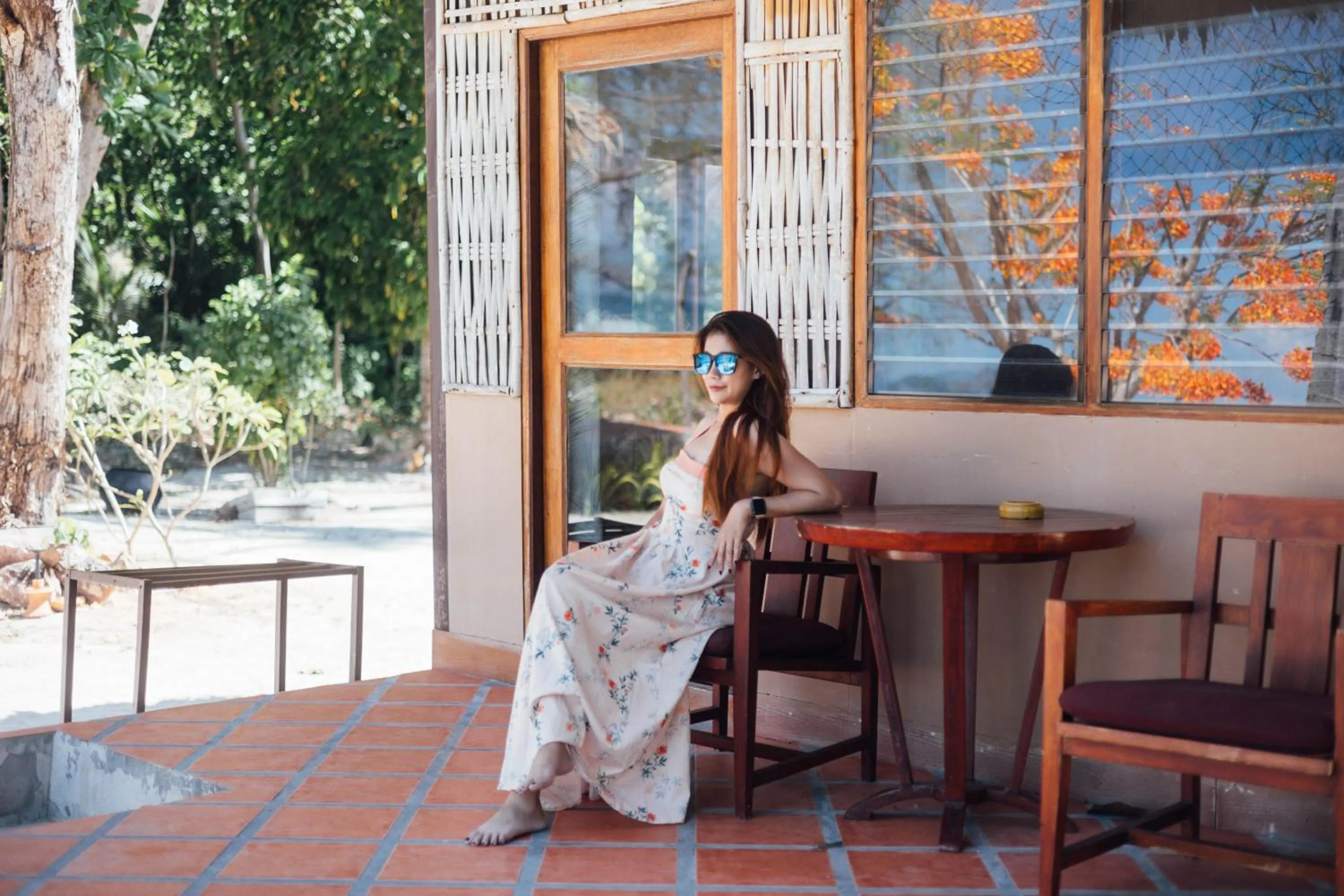 People in Mayalay Resort-Green Hotel