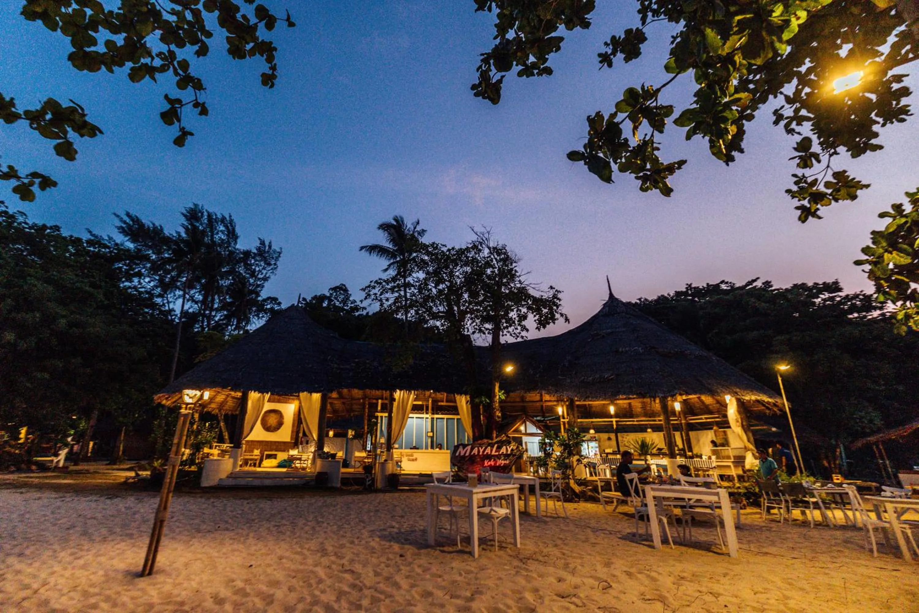 Night in Mayalay Resort-Green Hotel