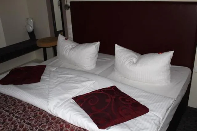 Bed in Hotel Schmuckkästchen