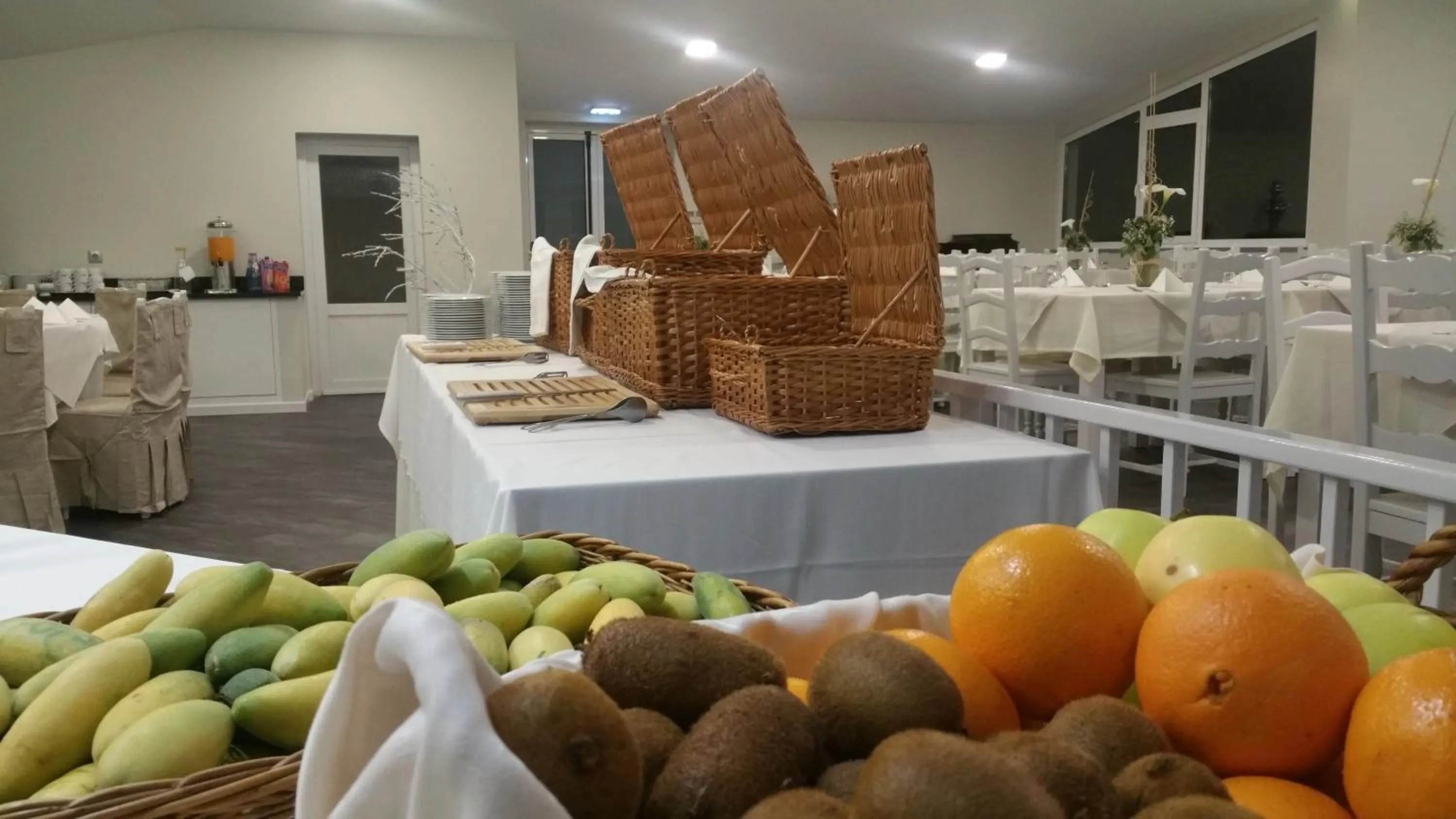 Restaurant/places to eat in Hotel O Colmo