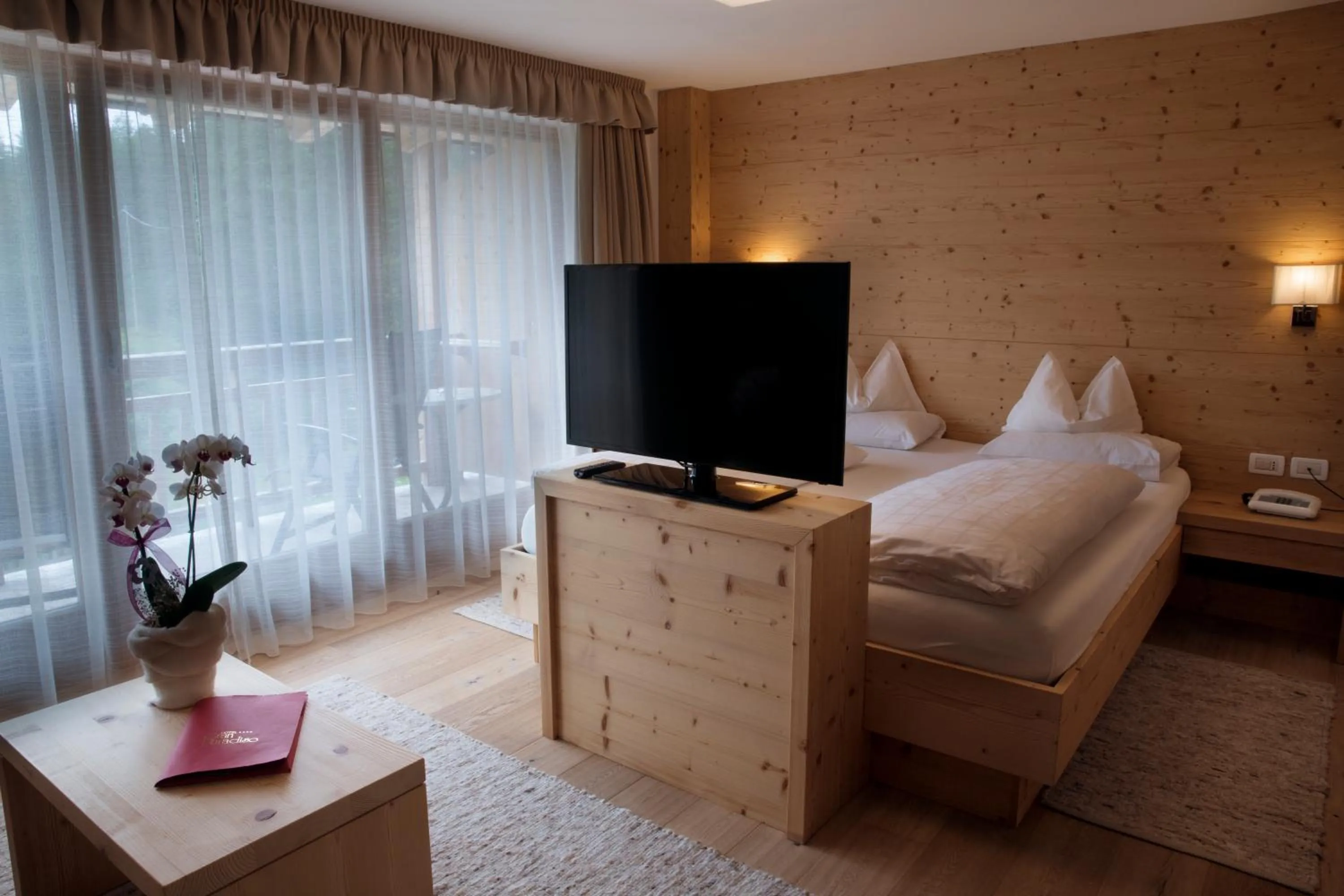 Bed in Hotel Gran Paradiso