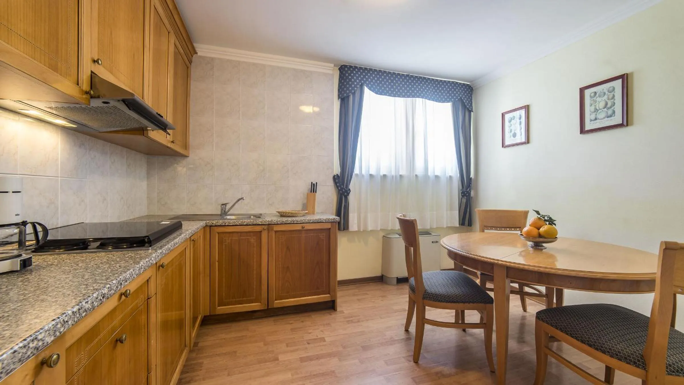 Kitchen or kitchenette in Hotel Ville Bianchi