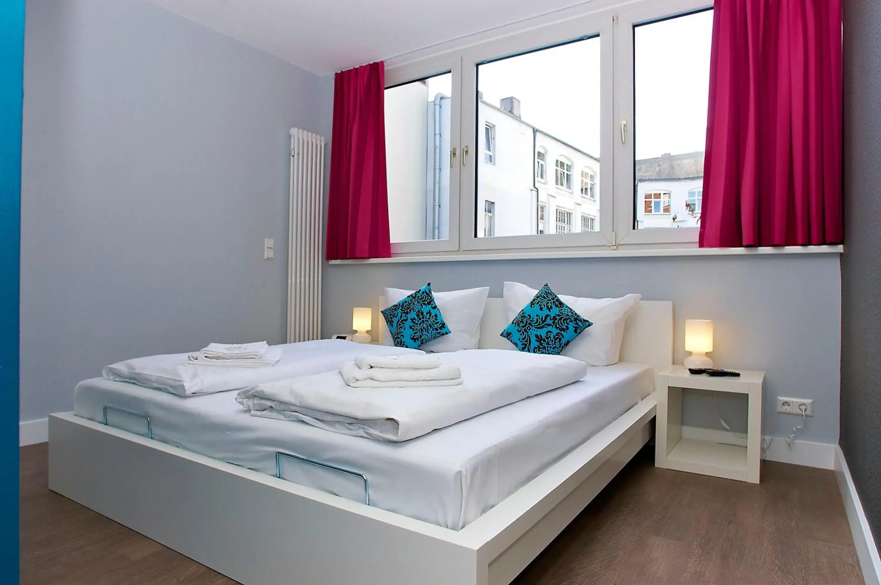 Superior Apartment in Apartmenthouse Berlin - Am Görlitzer Park Superior Apartment in Apartmenthouse Berlin - Am Görlitzer Park