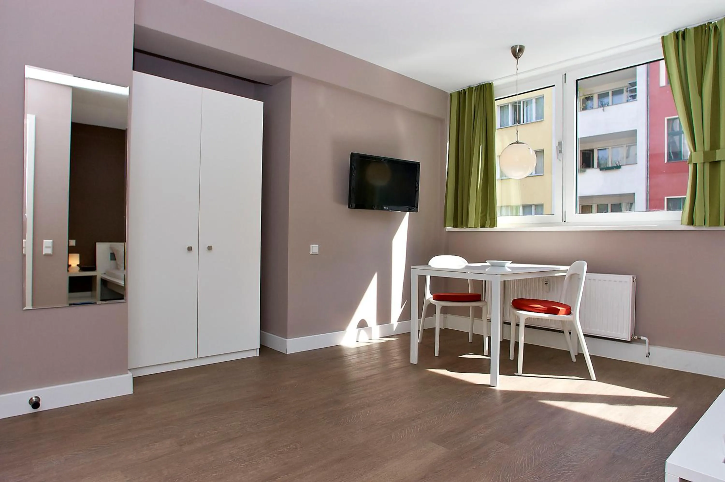 Photo of the whole room in Apartmenthouse Berlin - Am Görlitzer Park