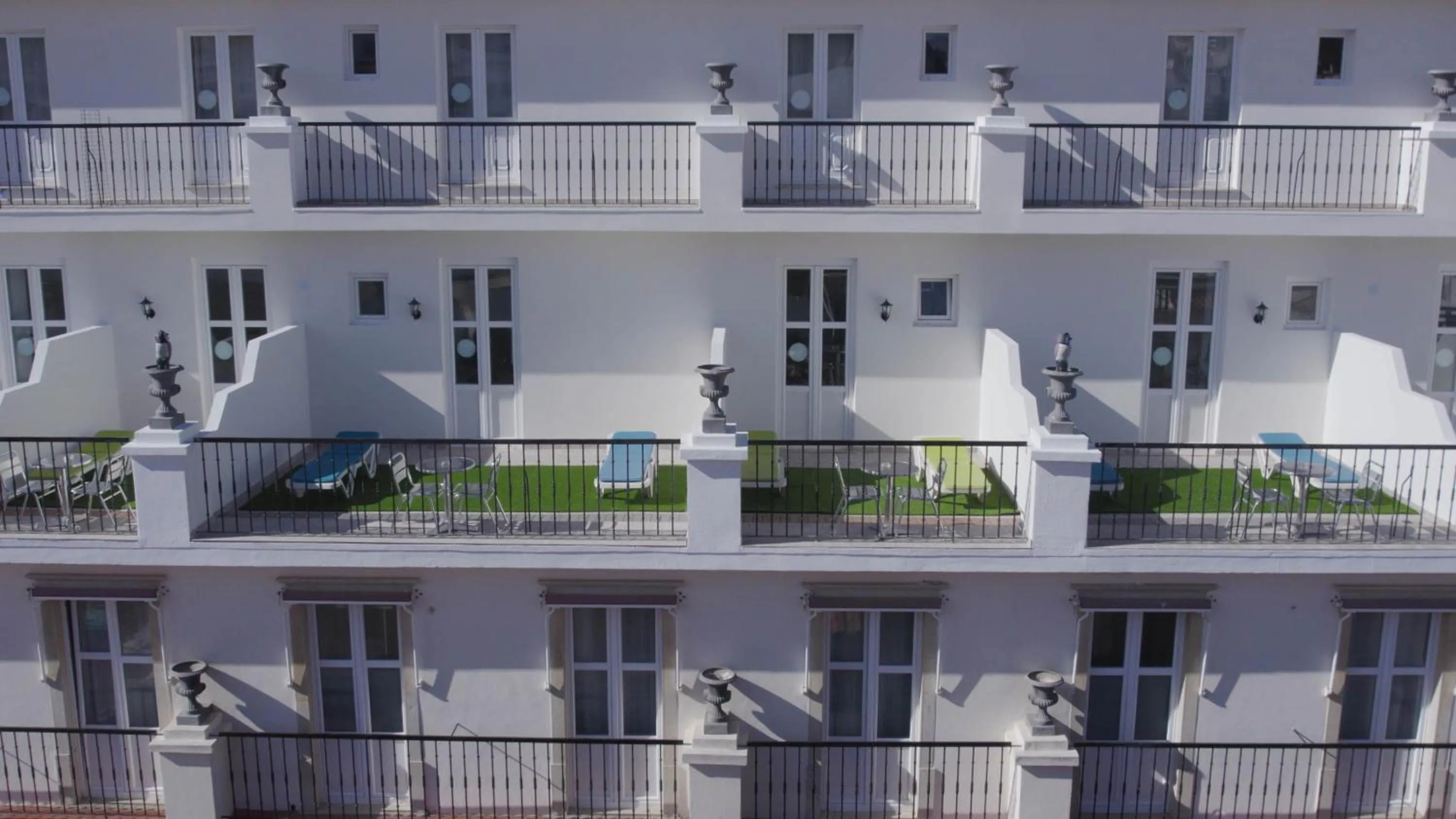 Facade/entrance in Albufeira Beach Hotel by Kavia