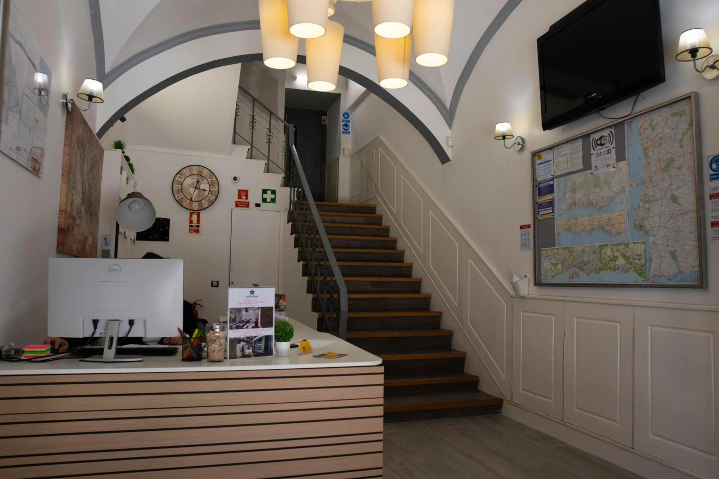 Lobby or reception in Albufeira Beach Hotel by Kavia