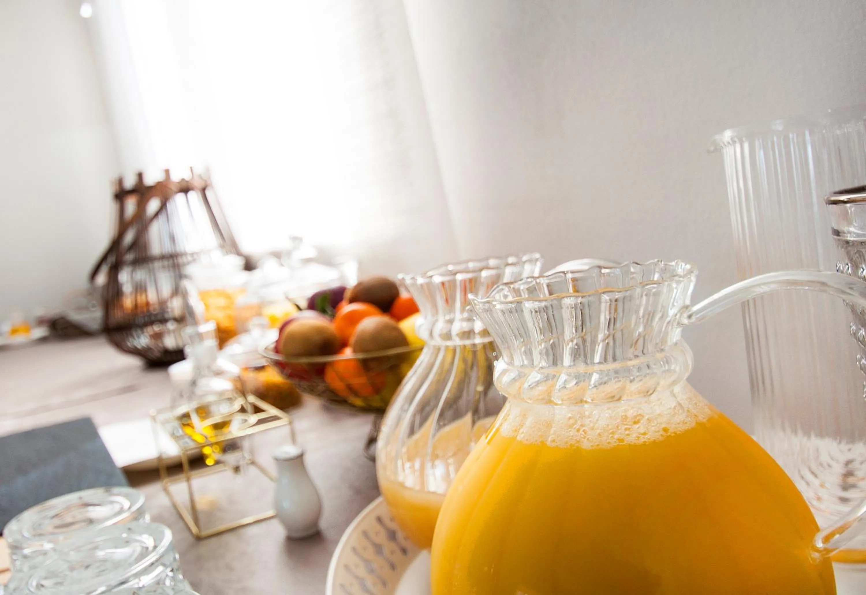 Continental breakfast in Garda Room