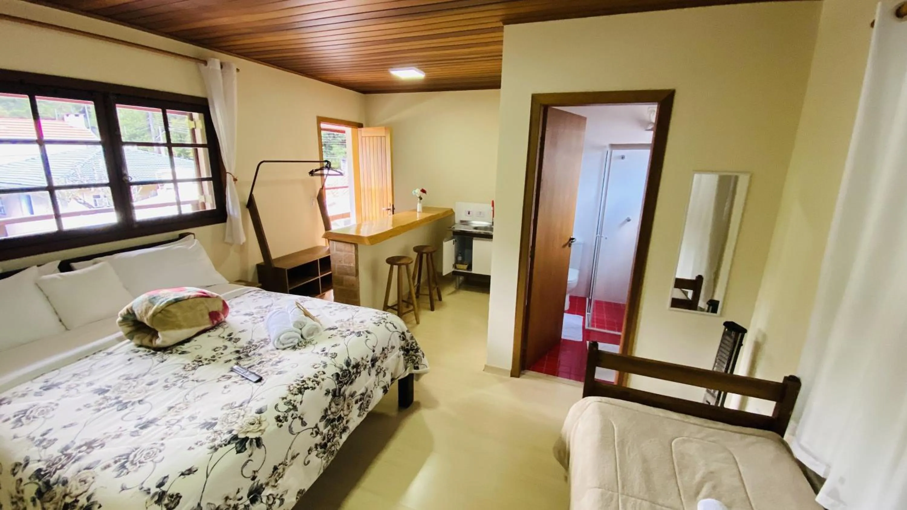 Bed in Vila Velasco