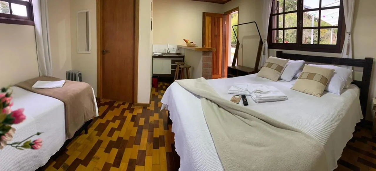 Bed in Vila Velasco