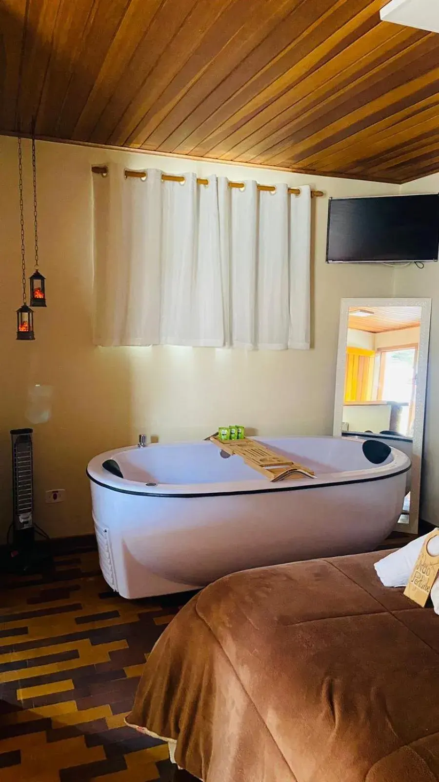 Suite with Spa Bath in Vila Velasco Suite with Spa Bath in Vila Velasco