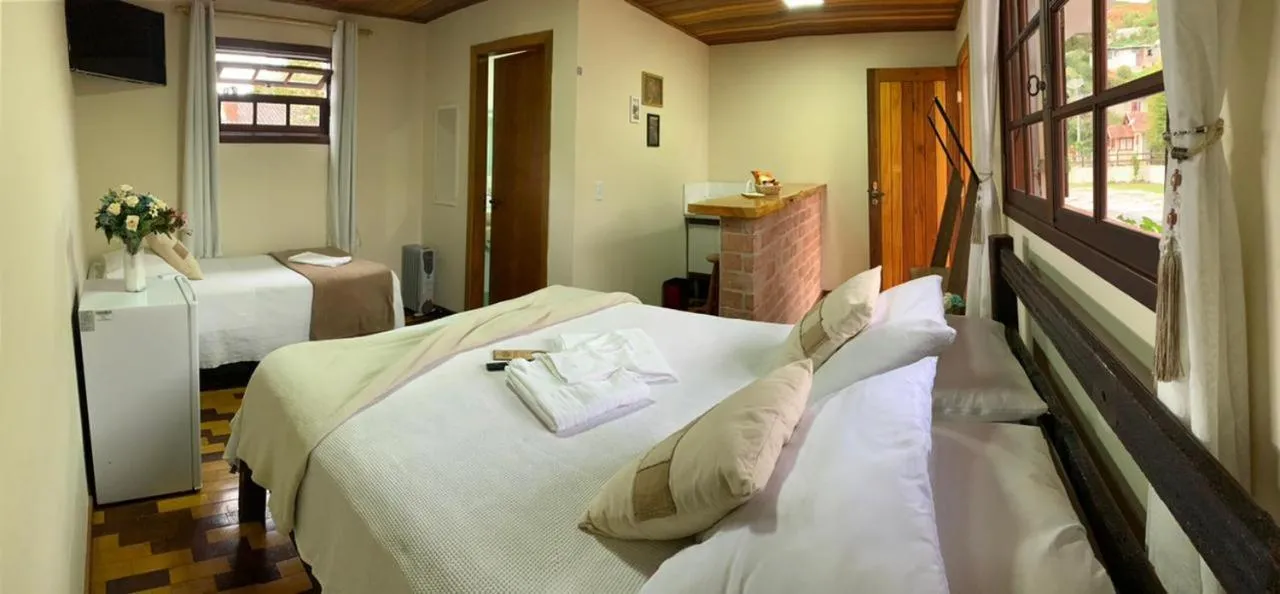Bed in Vila Velasco