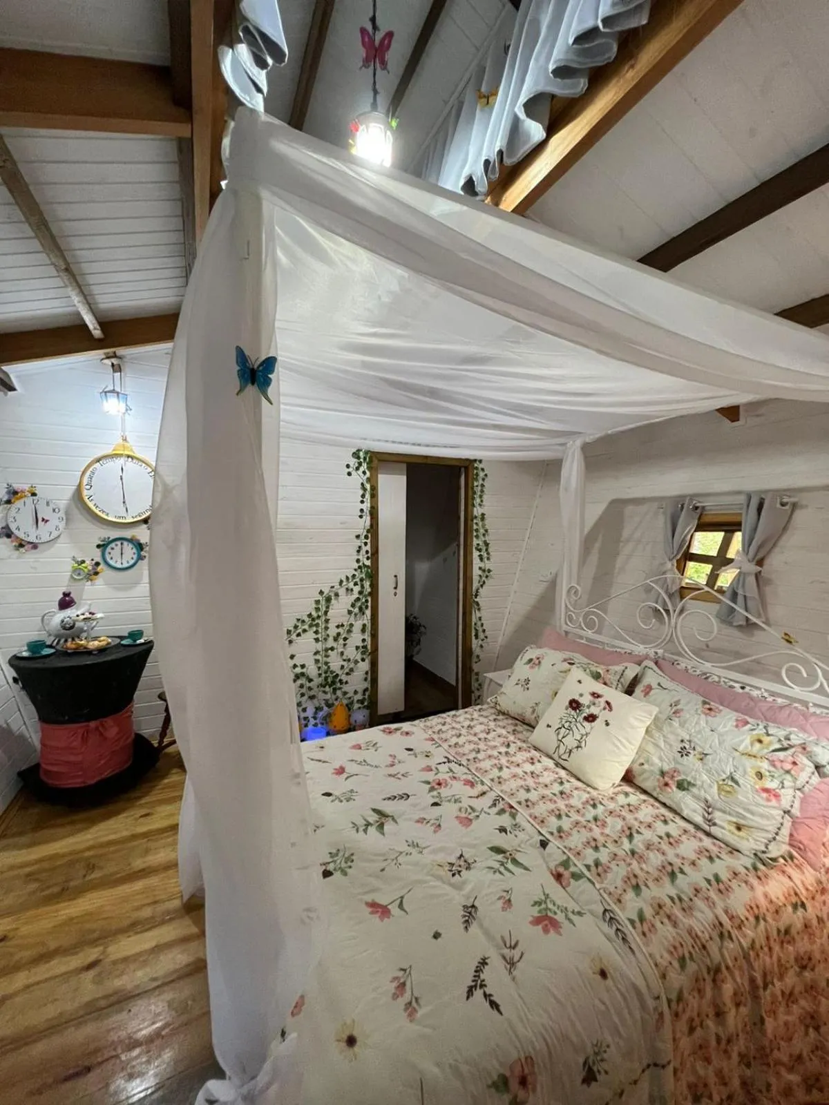 Bed in Vila Velasco