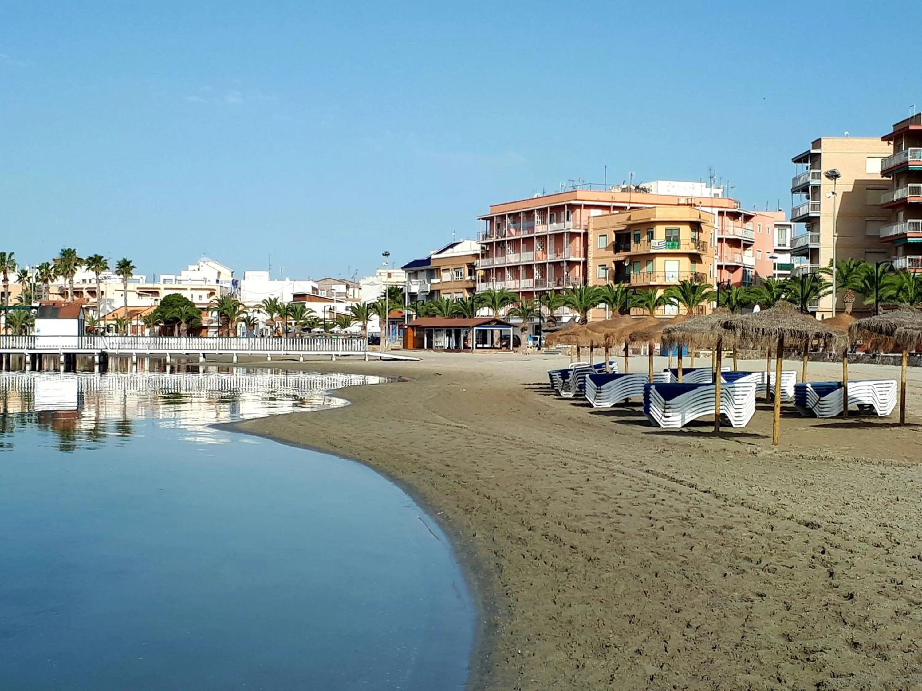 Beach in Hotel Alaska