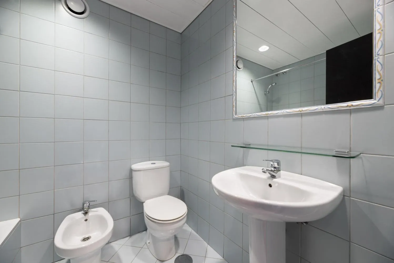 Photo of the whole room in Exe Praia Golfe