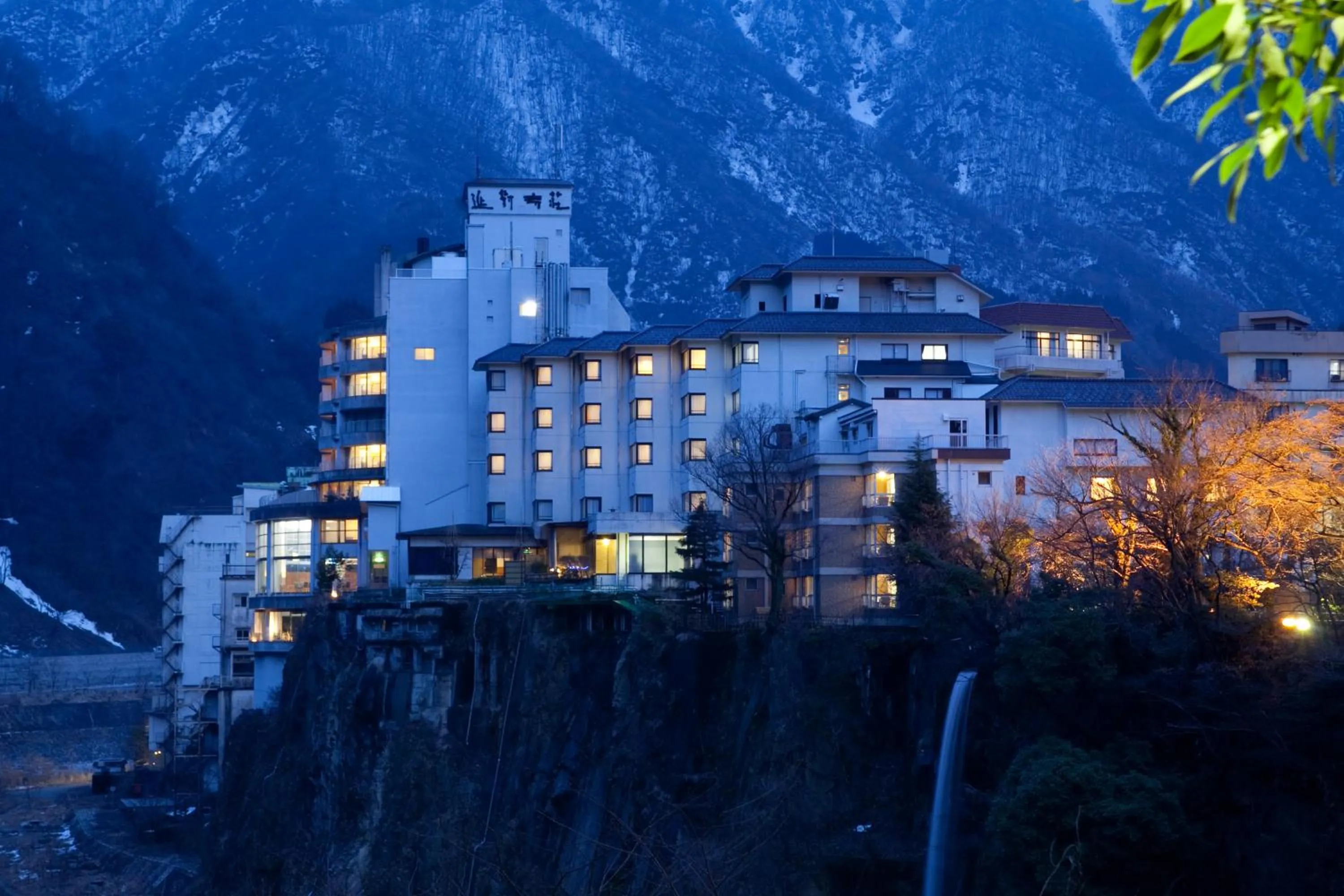 Facade/entrance in Entaijiso