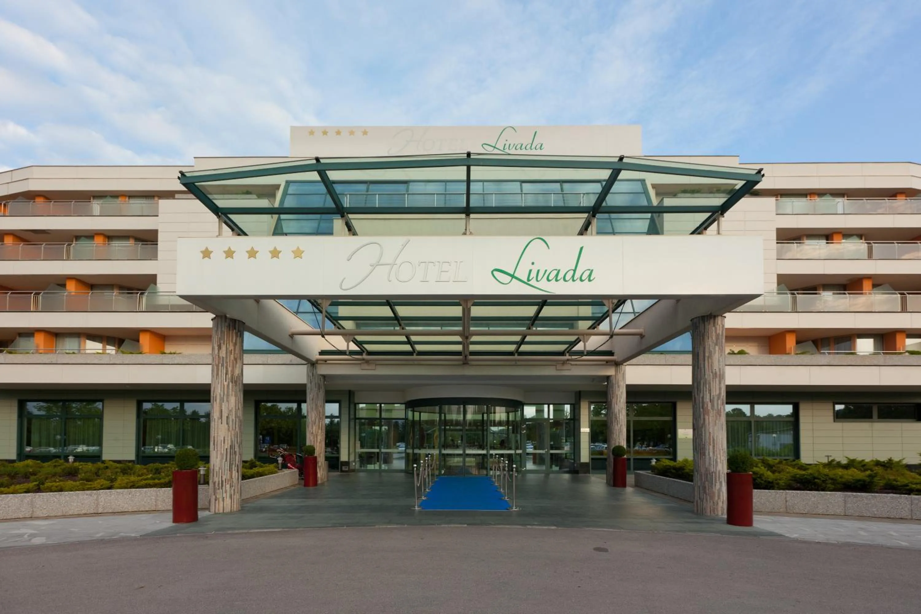 Facade/entrance in Hotel Livada Prestige - Terme 3000 - Sava Hotels & Resorts