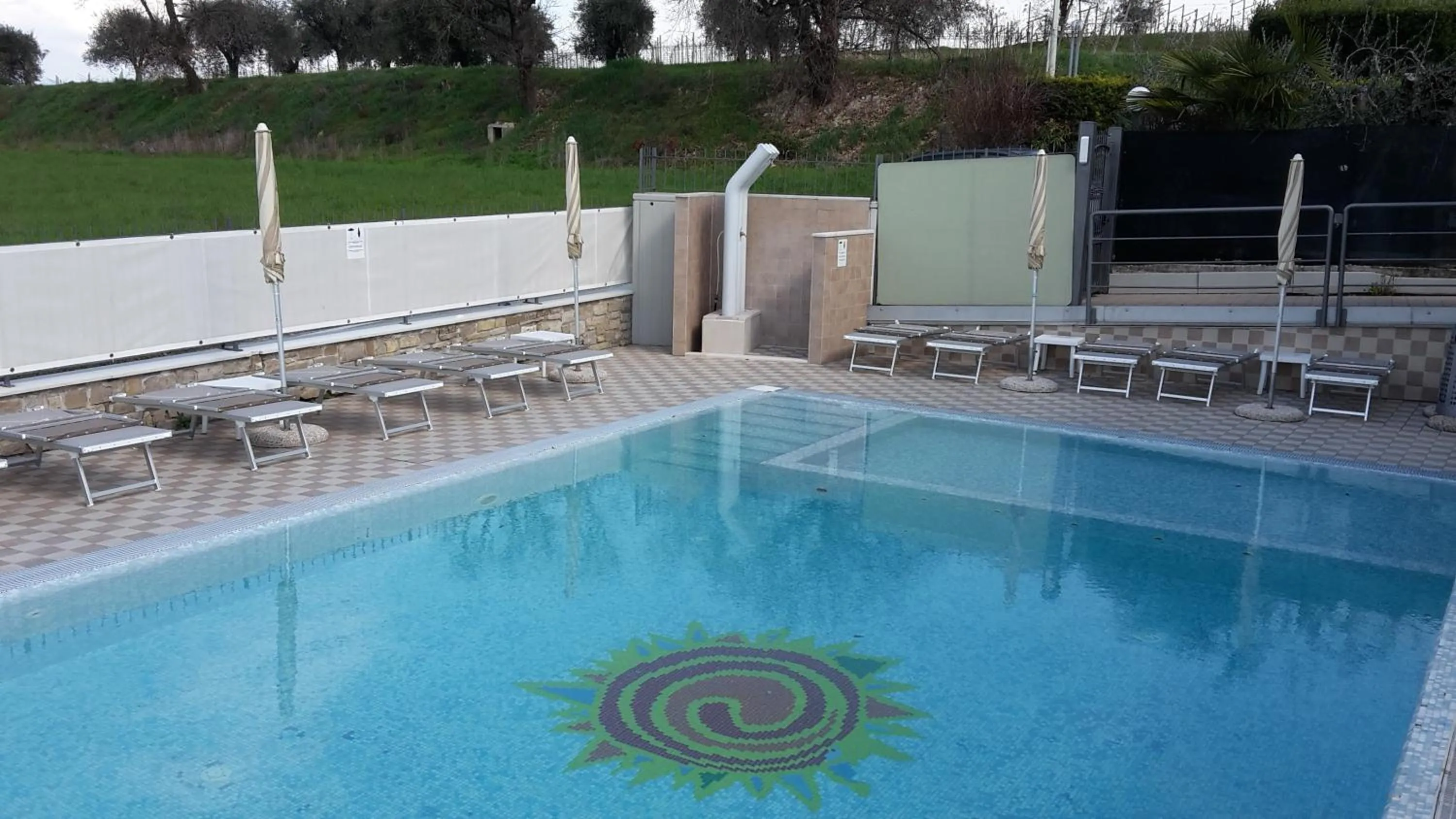 Swimming pool in Residenza Orchidee