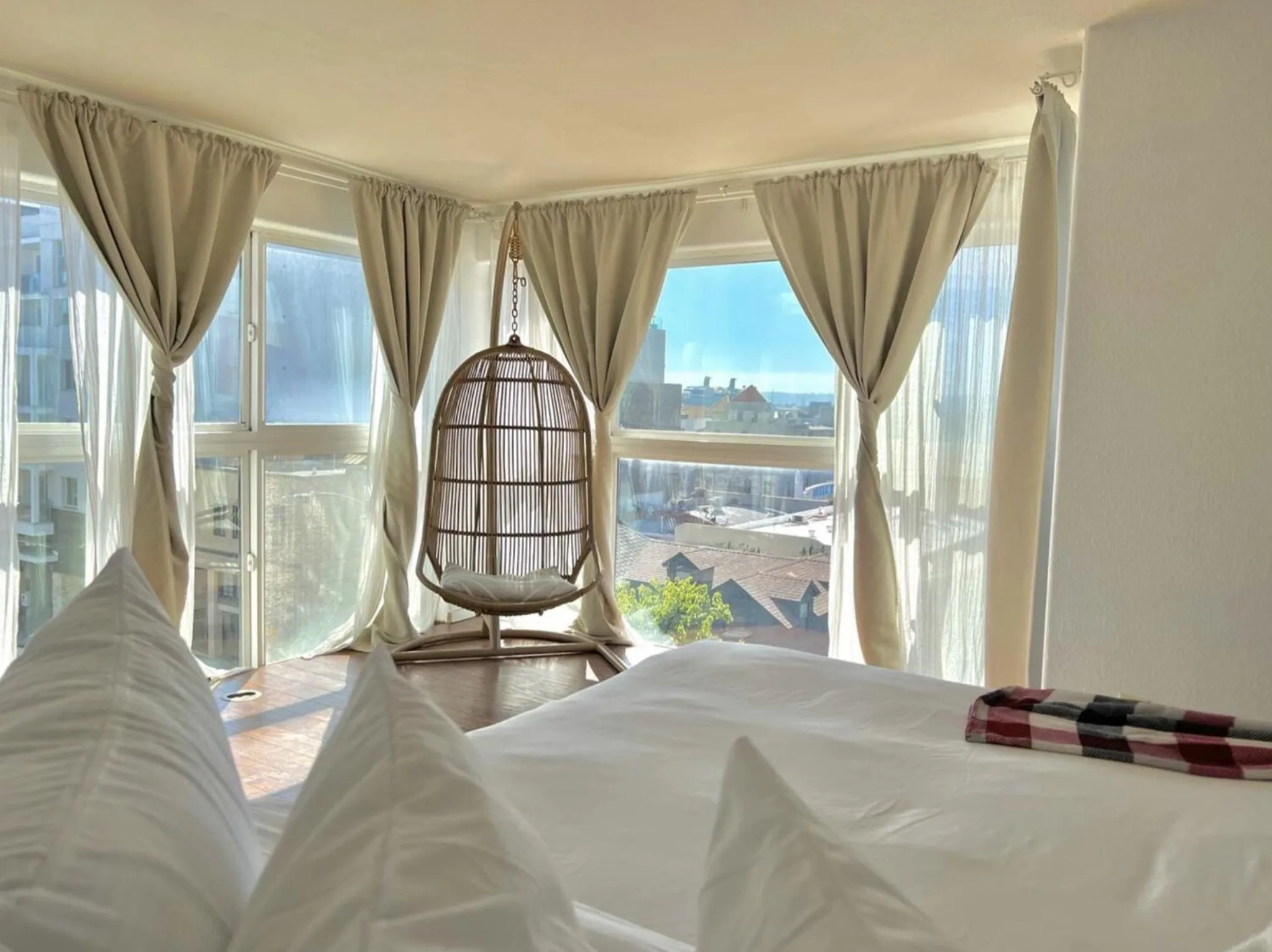 Bed in Little Italy Modern Lofts