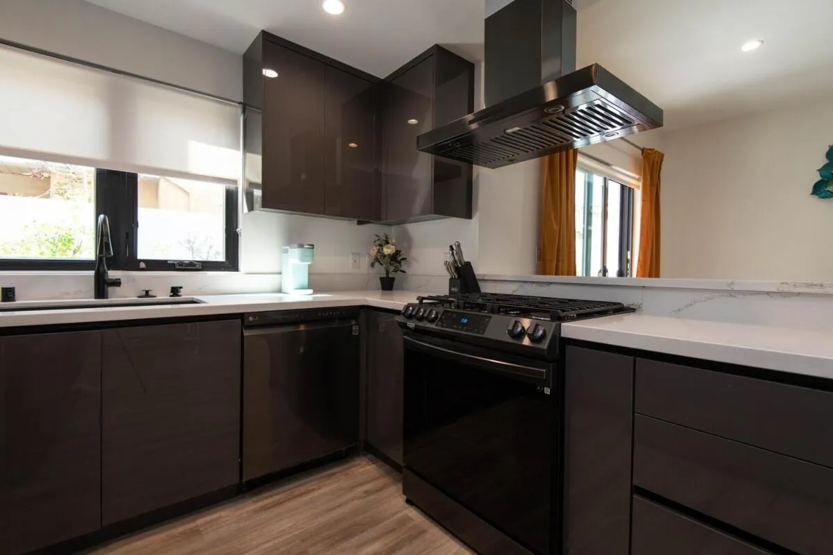 Kitchen or kitchenette in Regency Modern Apartments