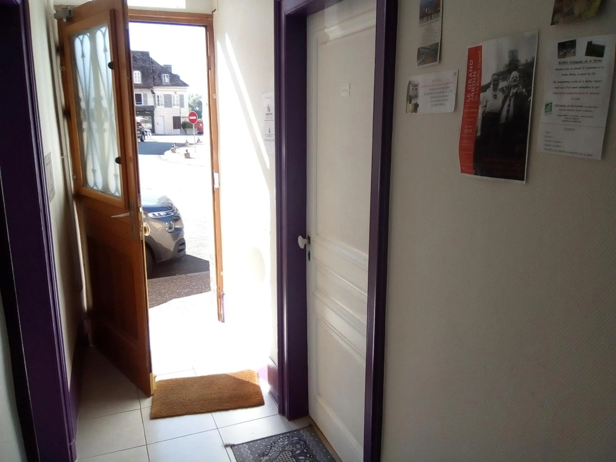 Street view in Chambre Saint-Sauveur