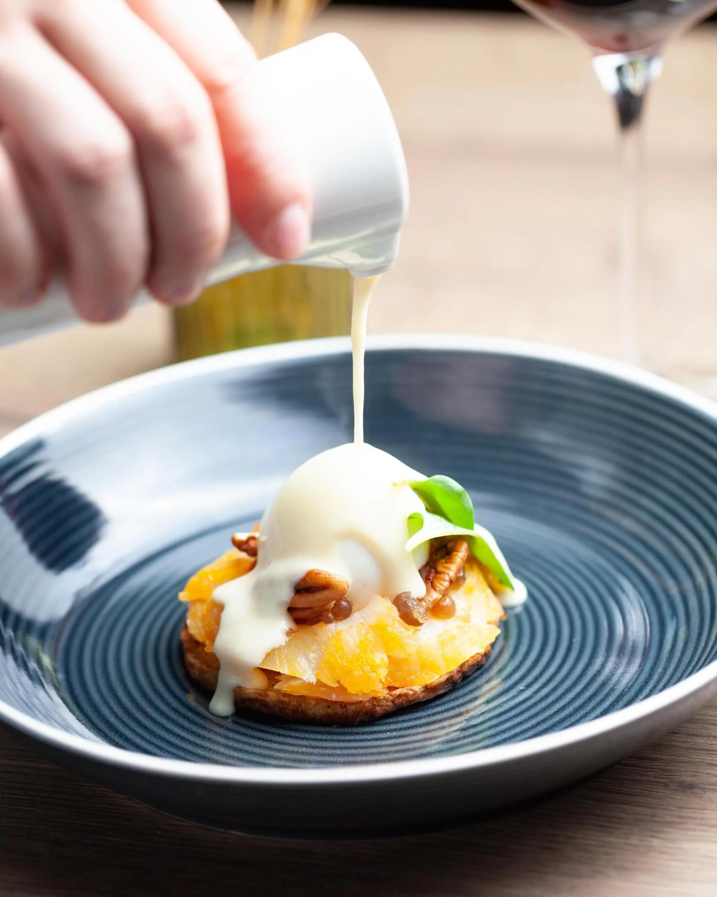 Restaurant/places to eat in Le Boeuf Couronné - Hôtel & Restaurant Chartres- Logis Hotels