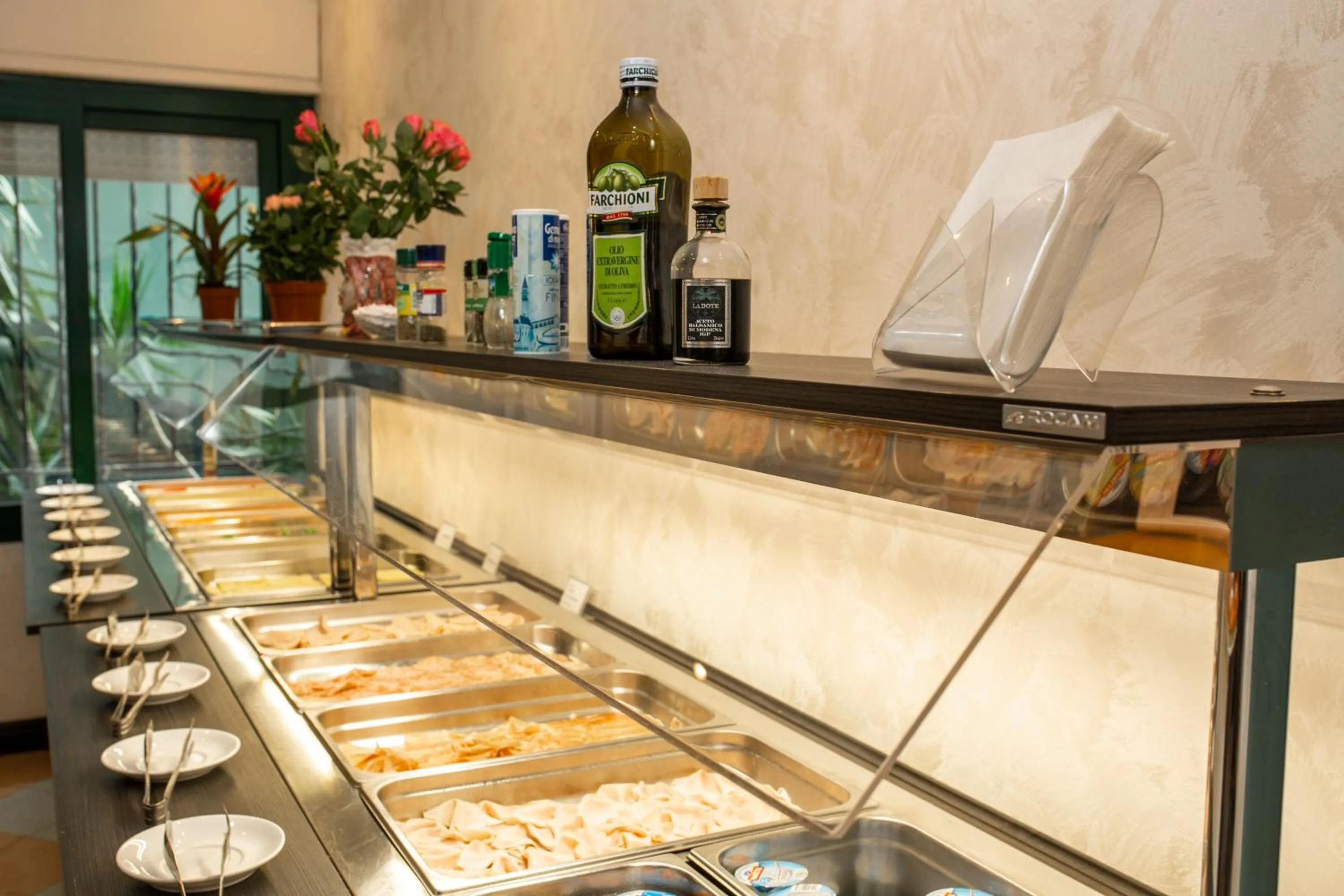 Continental breakfast in Hotel Olanda